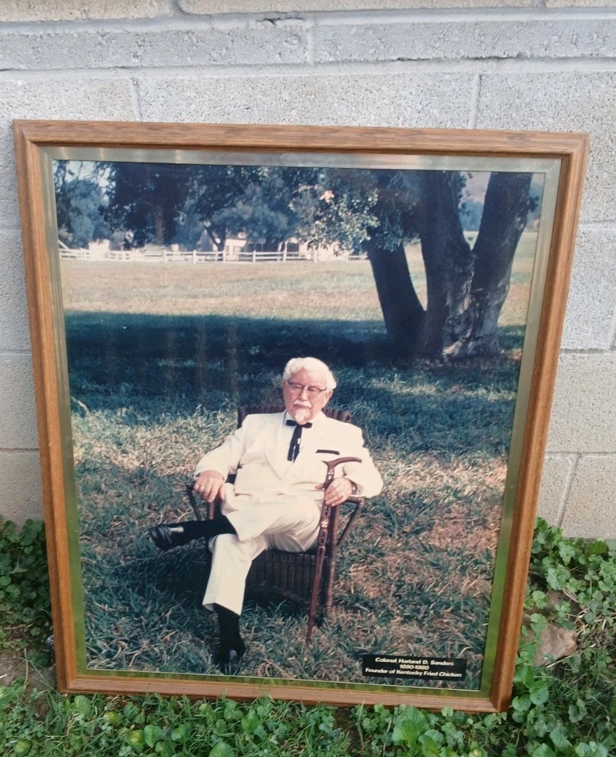 Rare Vintage Harland Colonel Sanders MEMORIAL Portrait 1980's KFC Advertising 