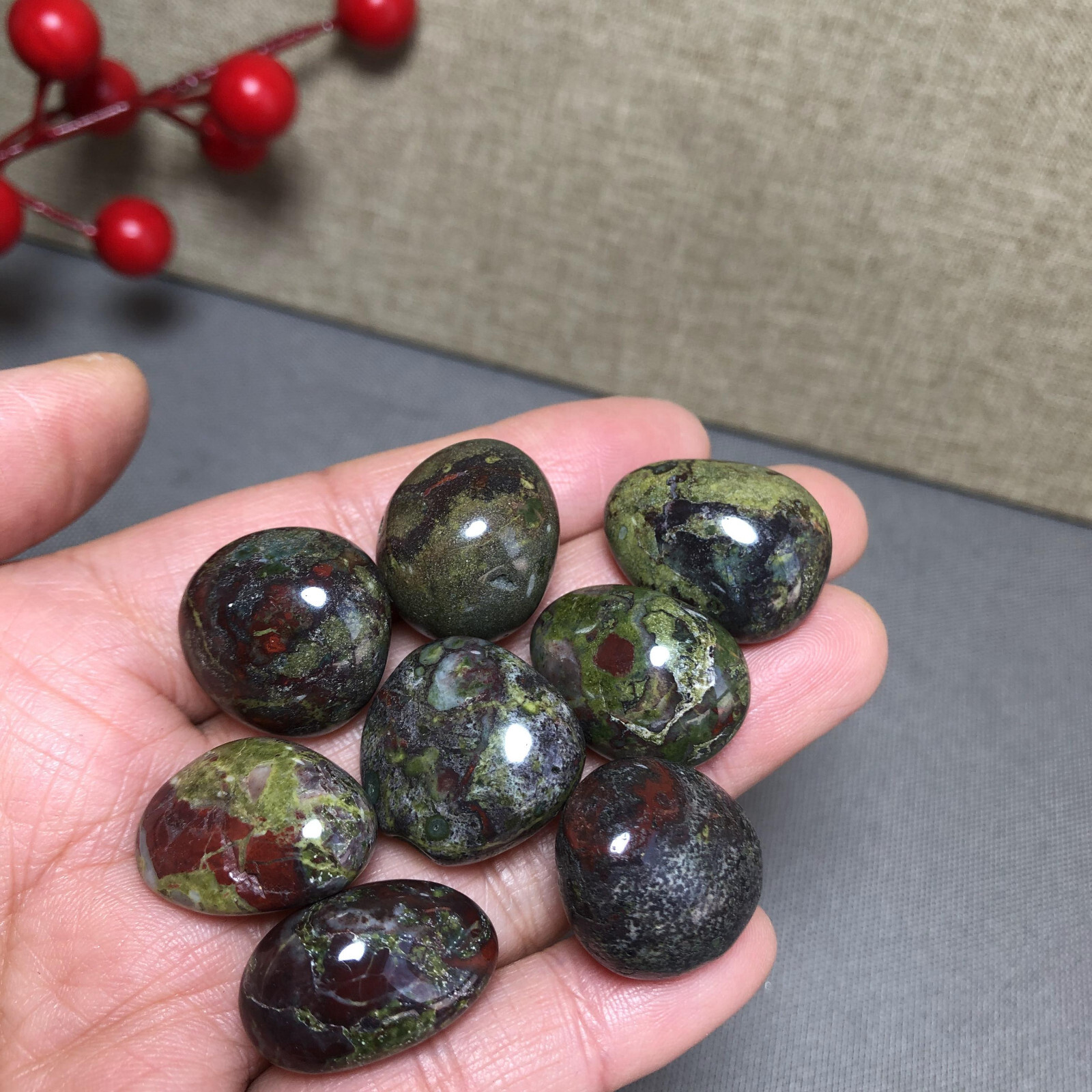 8pcs Natural Dragon blood Crystal gemstone Polish Mineral Specimen Tumbled A6487