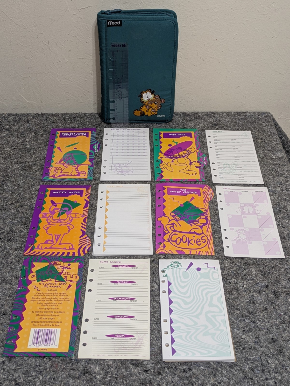 1990s Mead 3-ring Zippered Binder Embroidered Garfield & Pooky Complete Vintage