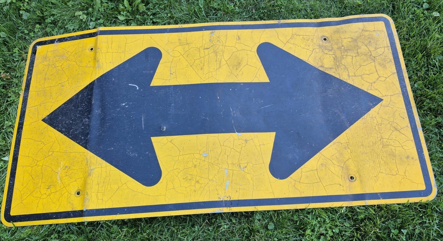VINTAGE STREET SIGN 48\