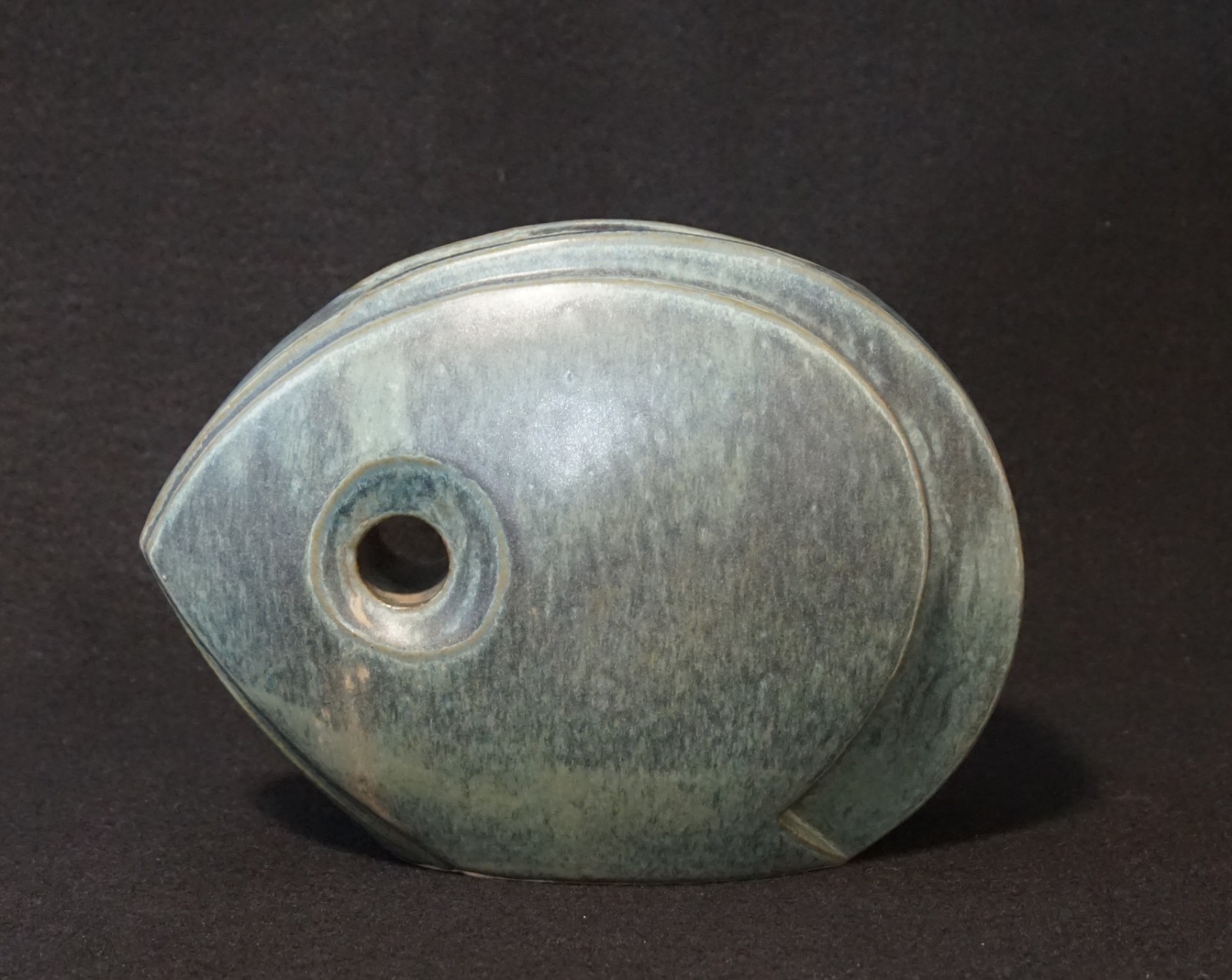 MCM 1960 Japanese 東洋 Toyo Fish or Foul Versatile Table or Wall Ikebana Container