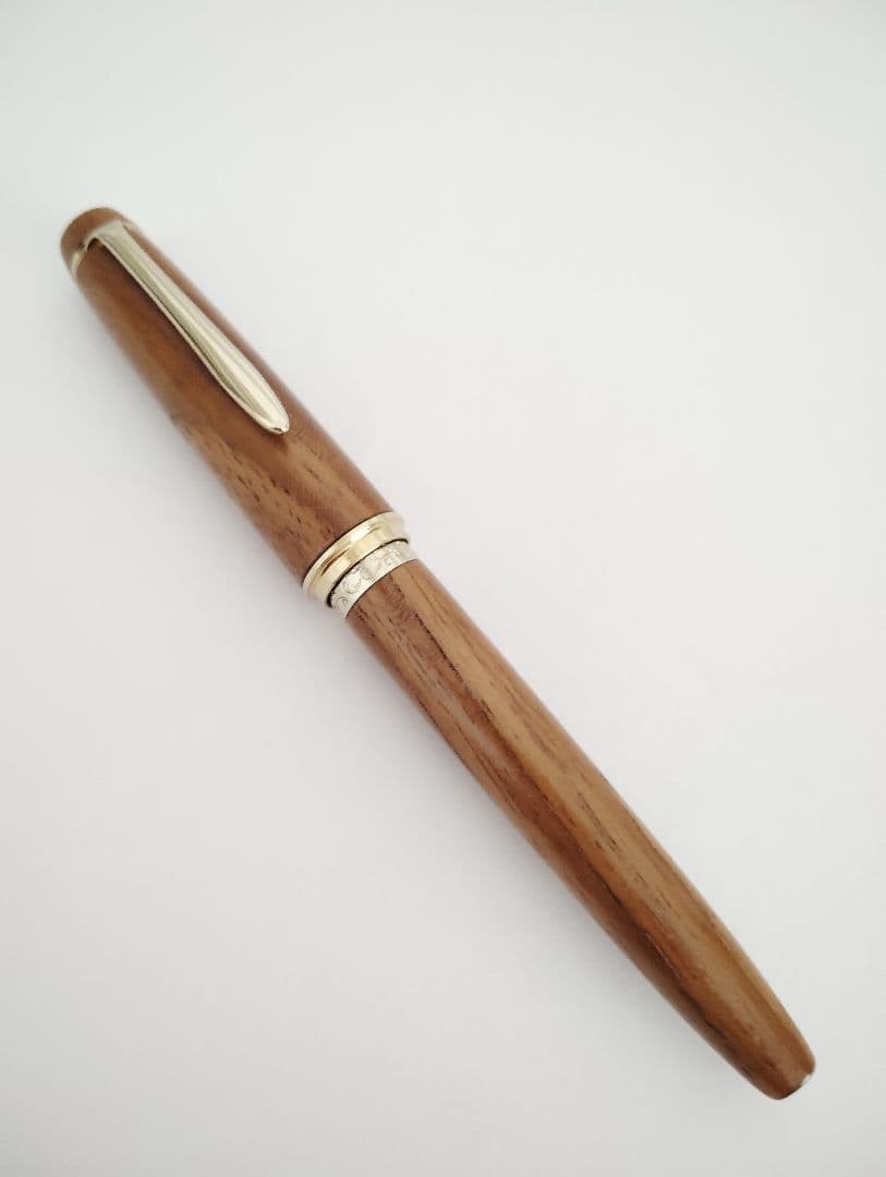Excellent SAILOR World of Fine Woods Old Teak Wood 14K Gold F Nib Pen Japan
