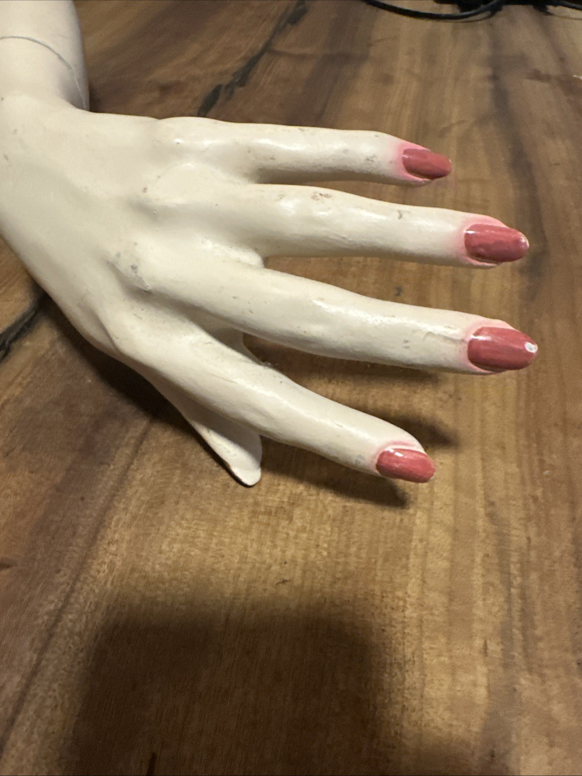Vintage MANNEQUIN Female Arm  HAND Realistic Left
