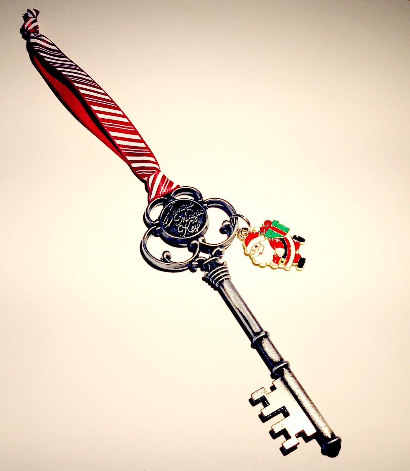 SANTA\'S MAGIC KEY - for houses without a Chimney - customized - hand made SANTA\'S MAGIC KEY - for houses without a Chimney - customized - hand made