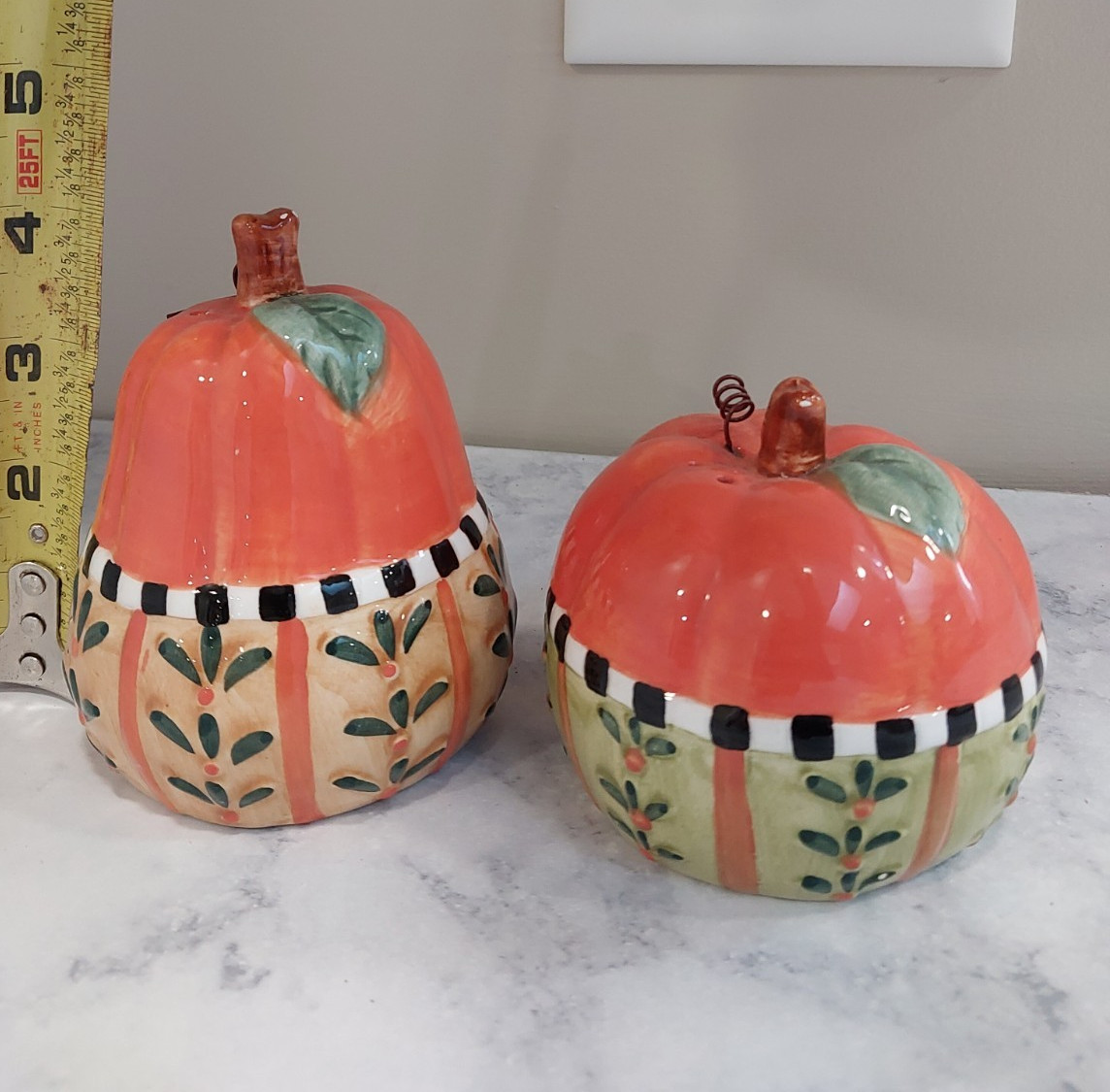 Kurt S. Adler Inc. Ceramic Pumpkin Salt & Pepper Shakers Set of 2