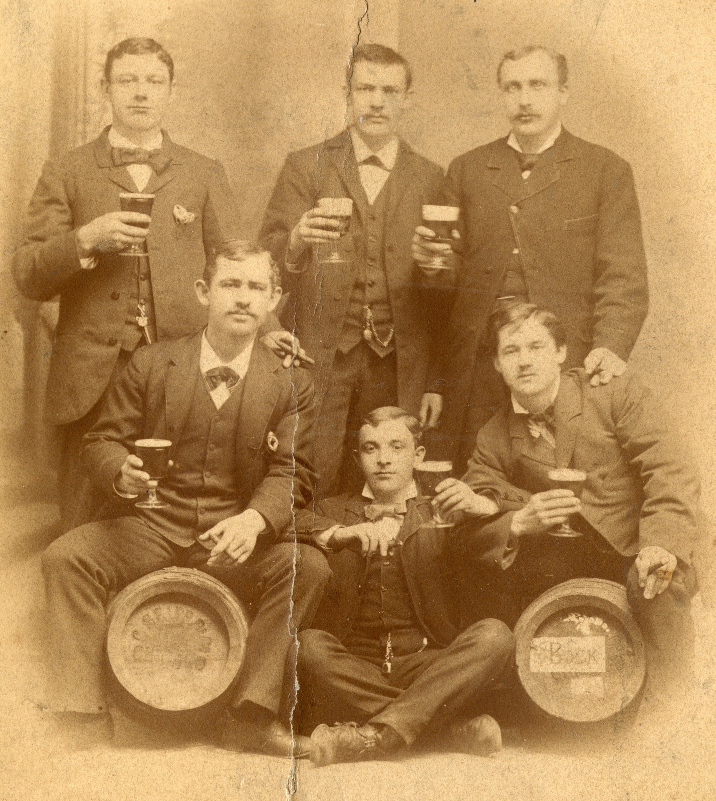 1880 VICTORIAN CHICAGO MILWAUKEE KEG BEER CIGAR GLASS ANTIQUE MEYER BREWER PHOTO