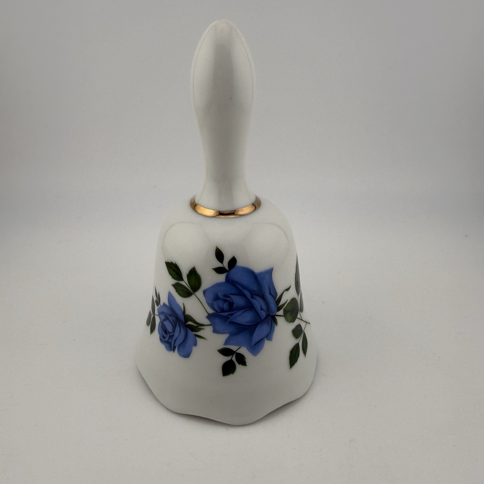 Vintage Porcelain Bell Blue Roses Scalloped Edge Gold Trim 4.5” UGCG Japan MCM