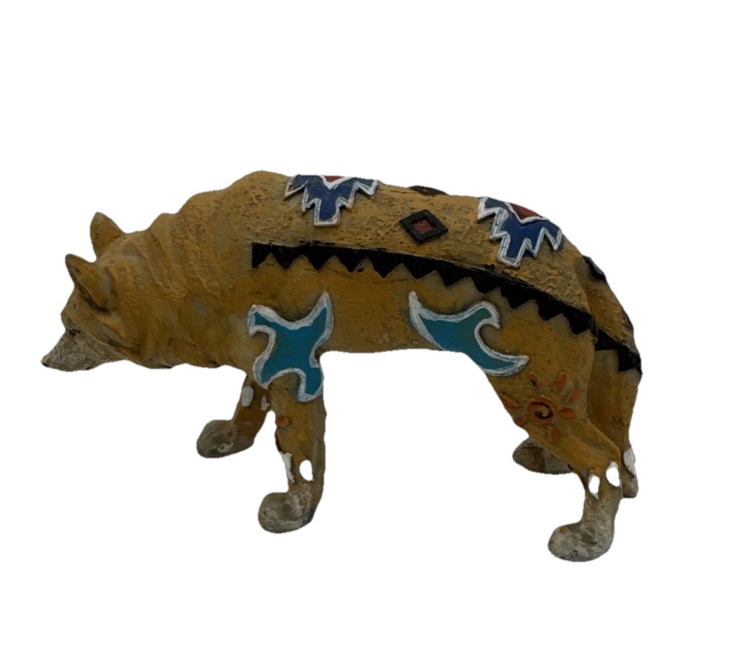 2007 Westland Call of the Wolf Tribal Art Snarling Animal Figurine