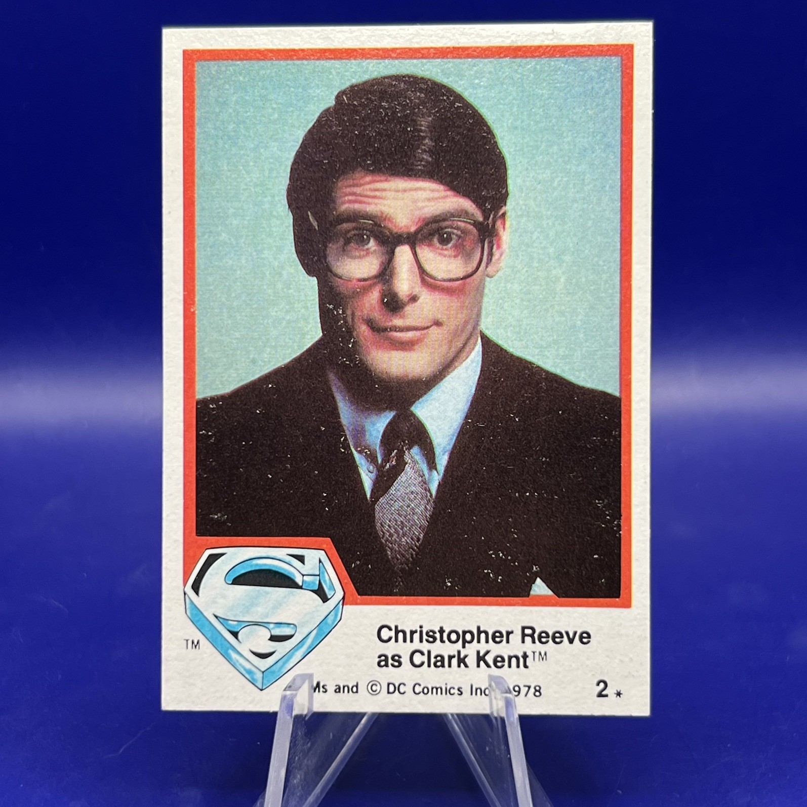 1978 Topps Superman CHRISTOPHER REEVE As Clark Kent #2 Card
