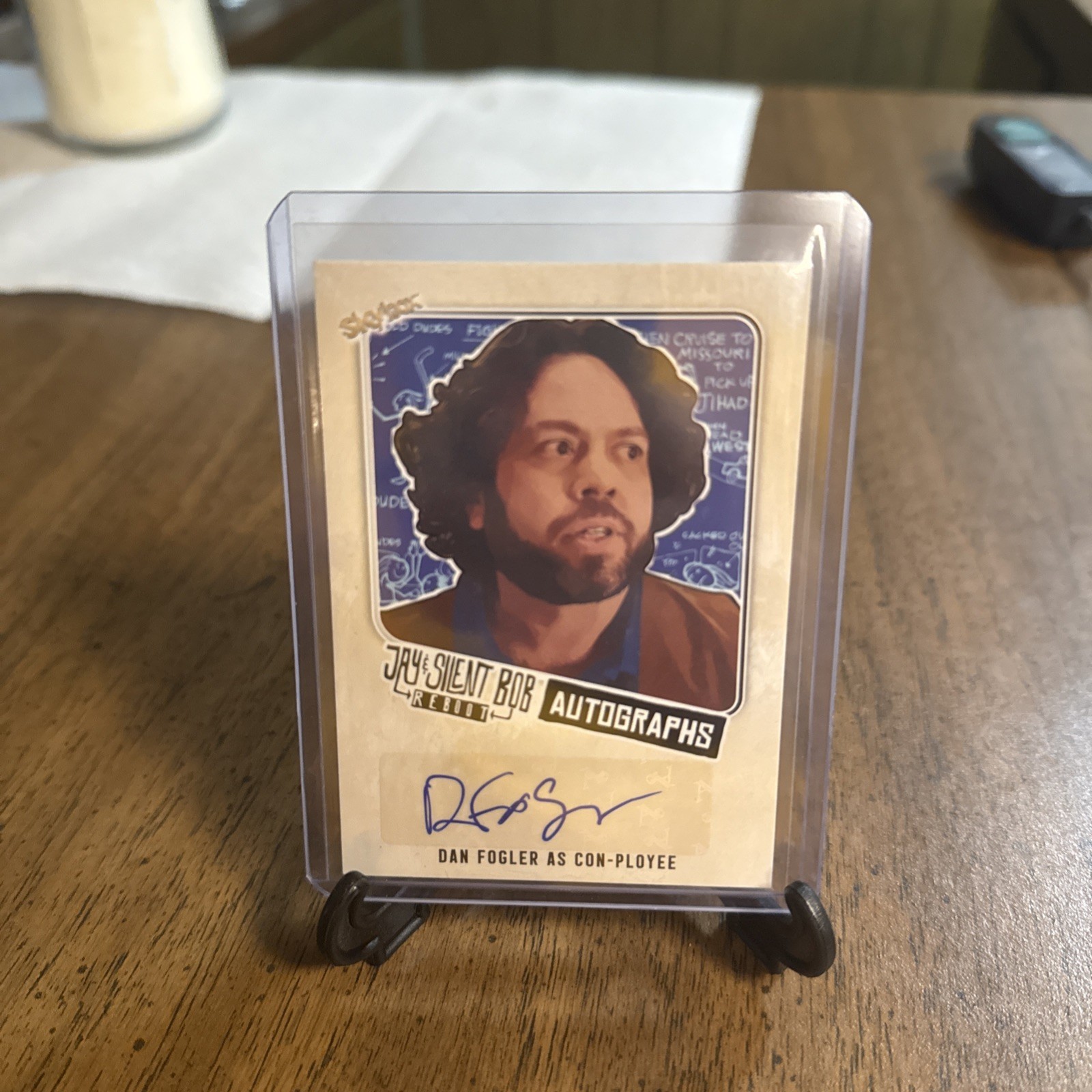 2023 Skybox Jay&silent Bob Reboot Dan Fogler As Con-ployee Auto 2023 Skybox Jay&silent Bob Reboot Dan Fogler As Con-ployee Auto