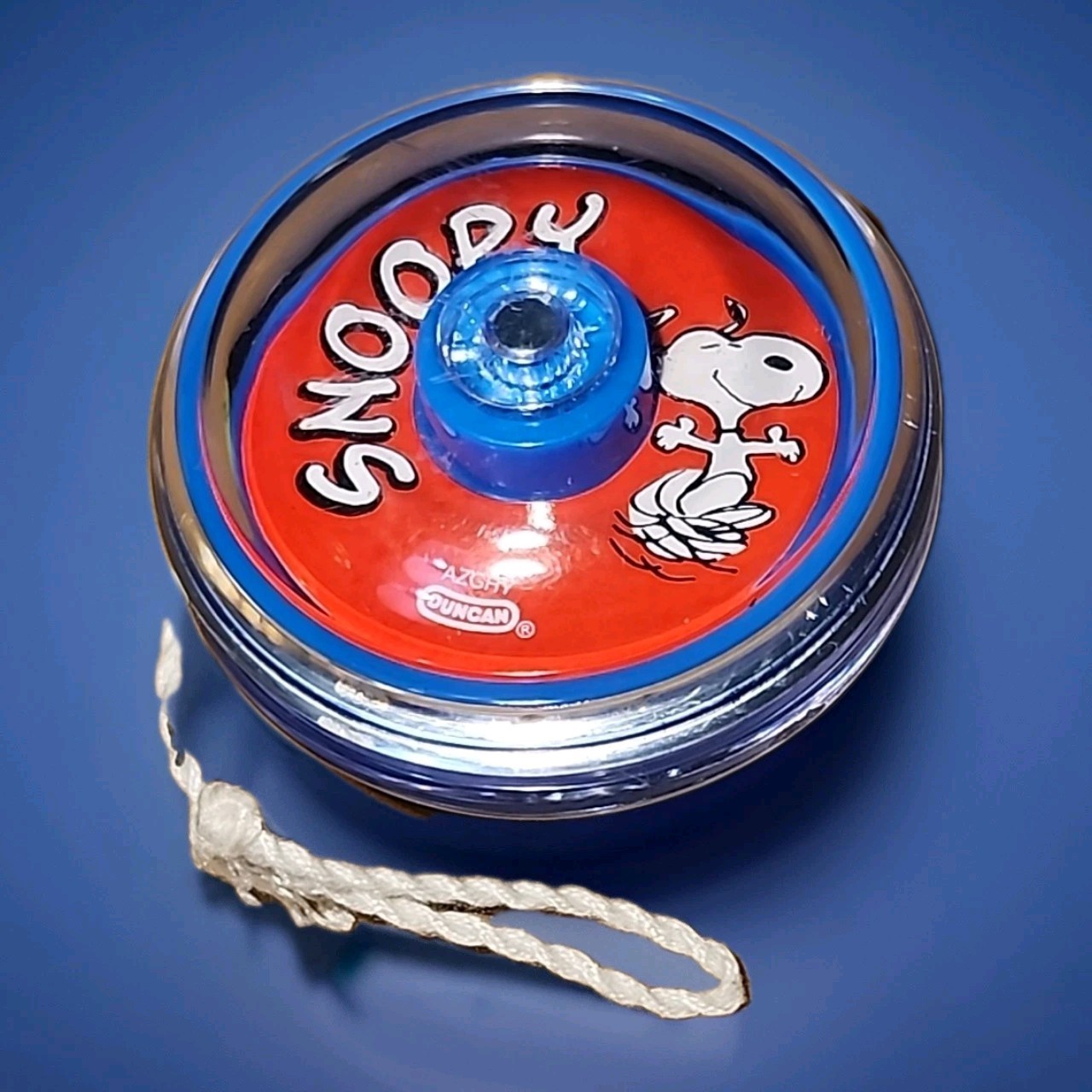 Duncan Imperial Peanuts Edition Yo-Yo - SNOOPY Plastic w Steel Axle AZGHY Loose