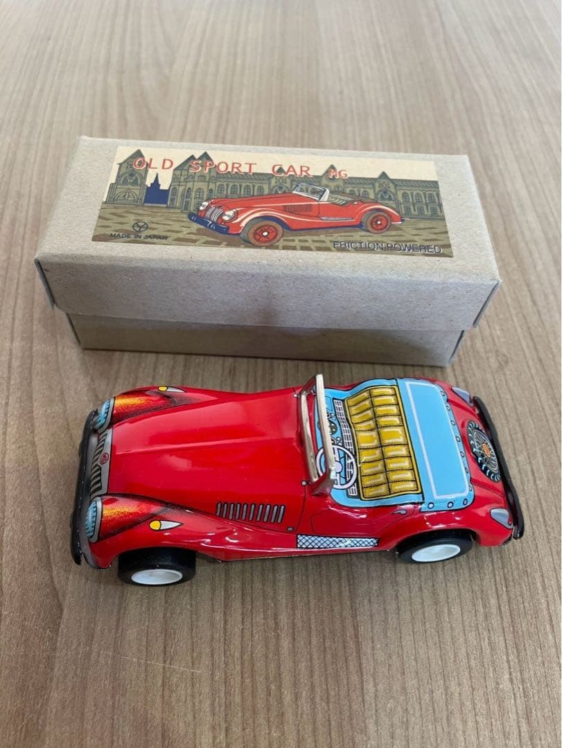 Old Sport Car Red Tin Mini Car Retro [Age 13+]