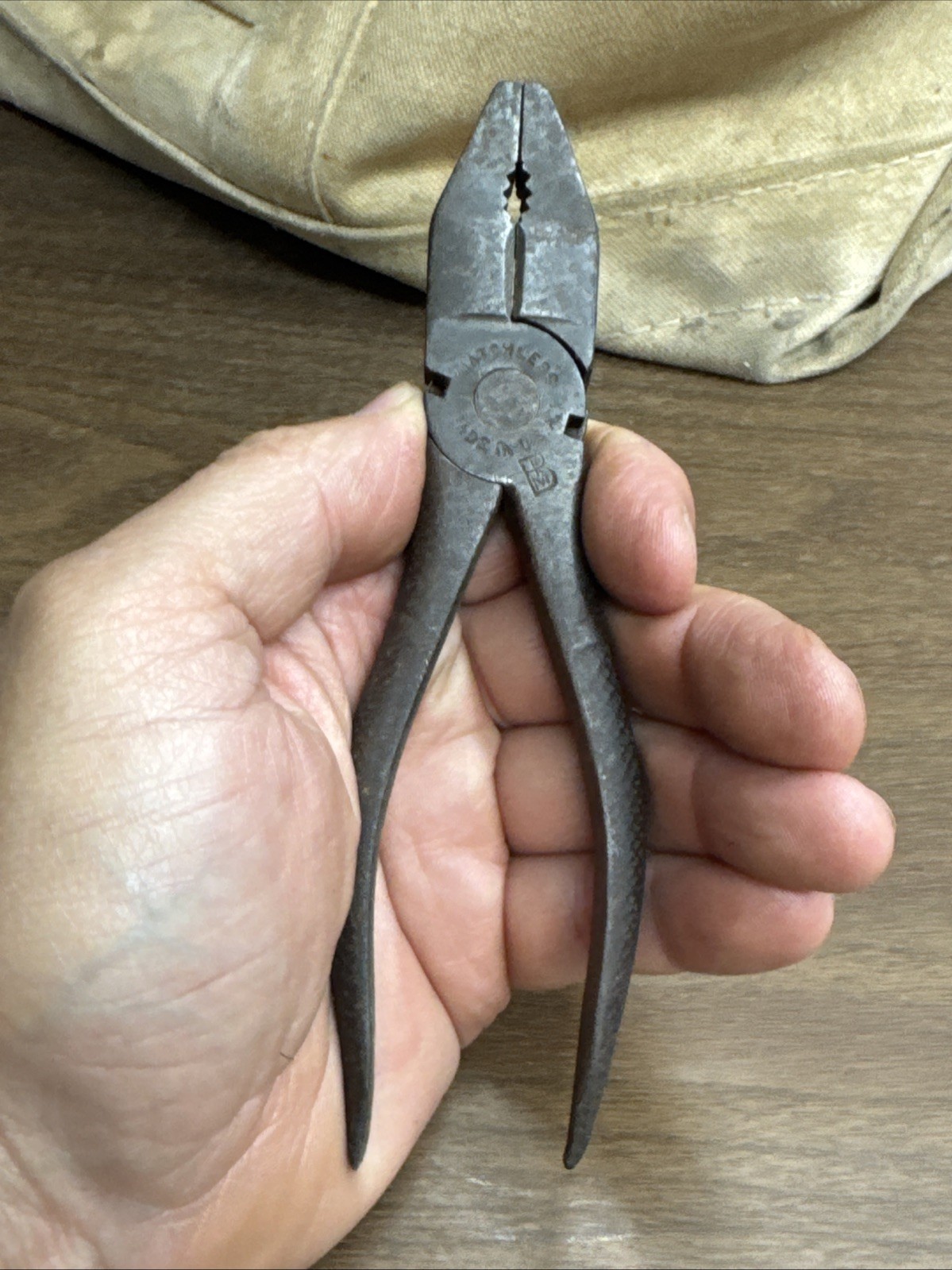 AJS MATCHLESS MOTORCYCLE PLIERS VINTAGE RARE PART O TOOL KIT USA MADE