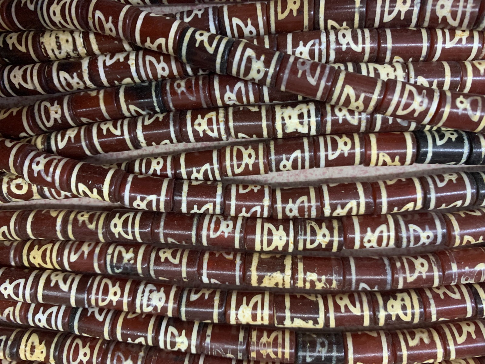 140 Pcs Rare Tibetan Old Natural Agate Dzi *Wealth God* Beads 