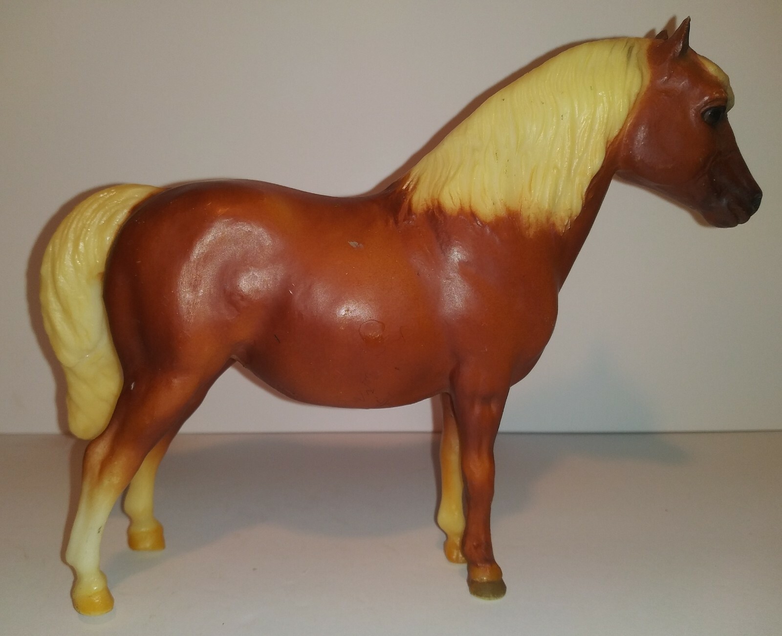 Authentic BREYER Horse - Marked - BREYER with Logo & U.S.A.