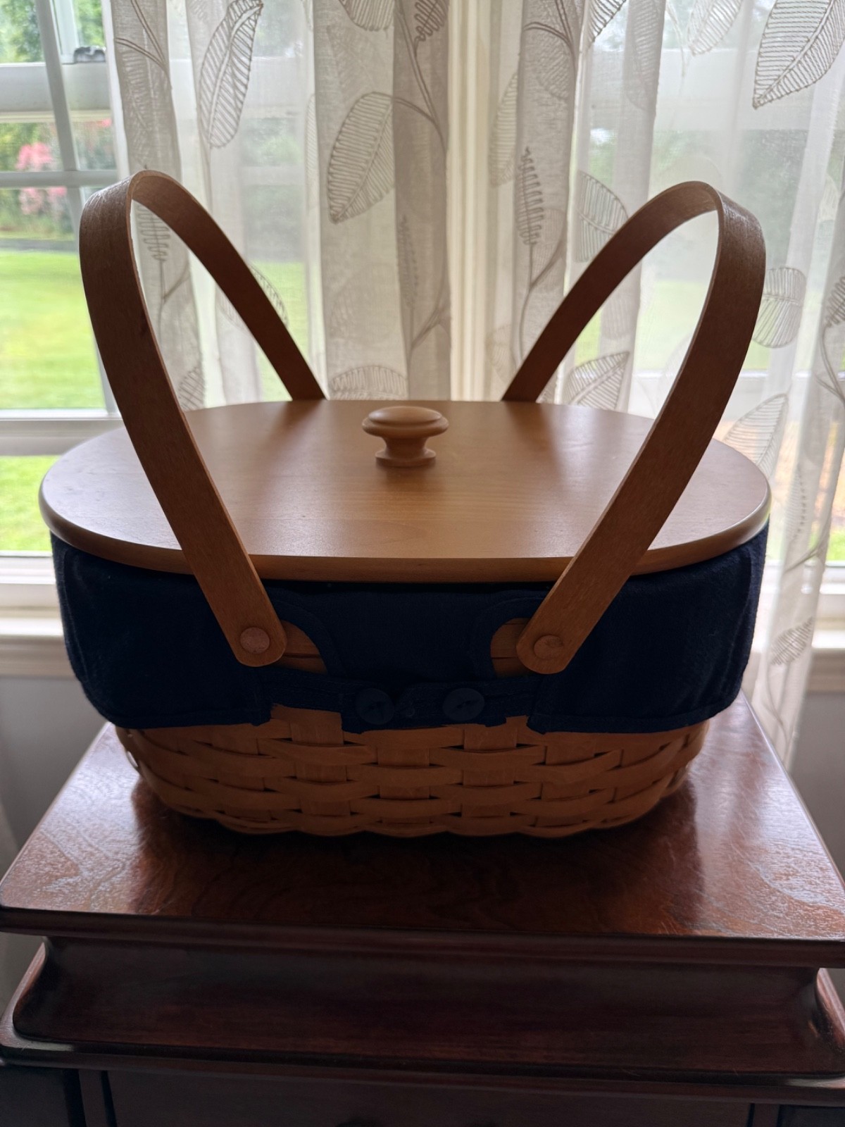 Longaberger 2009 Large  Rectangular Basket w/ Lid, Liner, and Protector