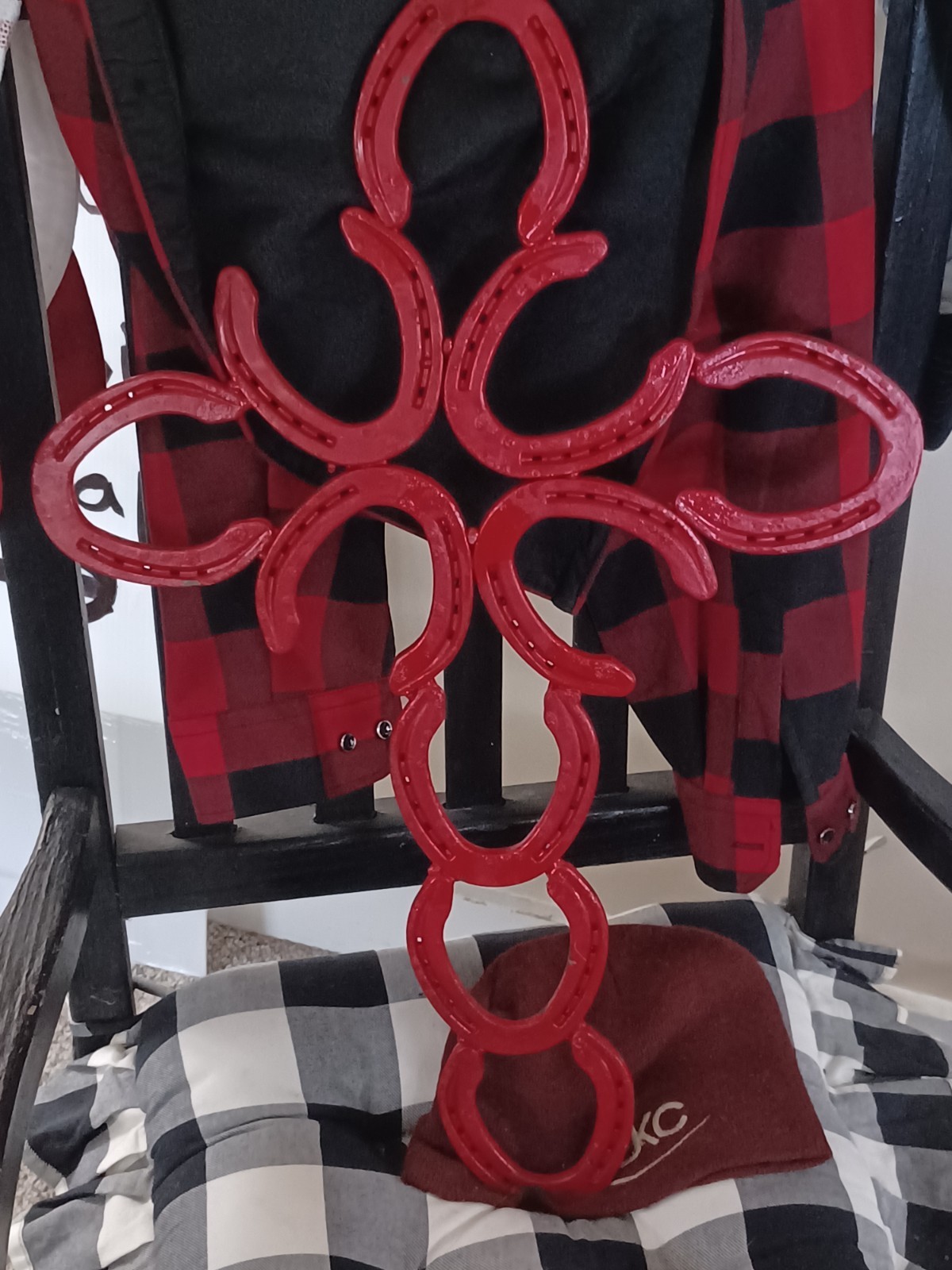 rustic handmade horse shoe cross 
