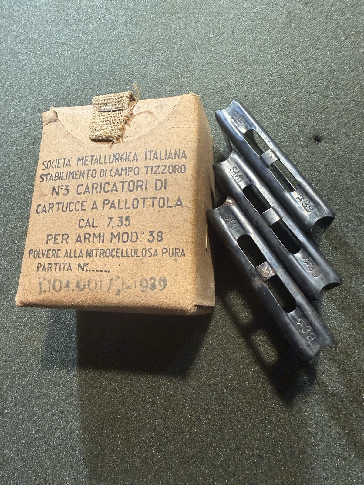 Italian Carcano Rifle Original Clips W/ Vintage Box WWII 6.5mm 7.35mm SMI 1939