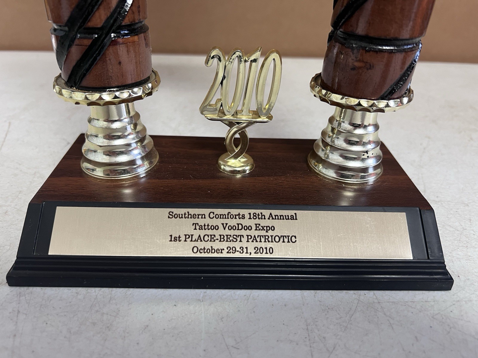 2010 Southern Comfort Tattoo VooDoo Expo 1st Place Best Patriotic Trophy 23.5”