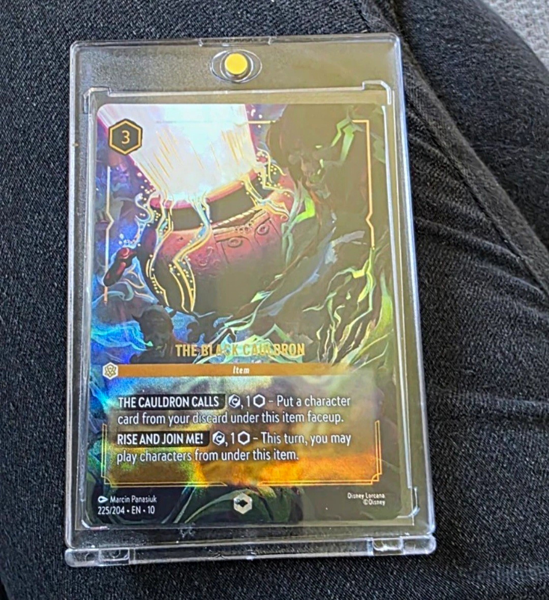 Disney Lorcana The Black Cauldron Enchanted 225/204 Whispers In The Well Holo EN