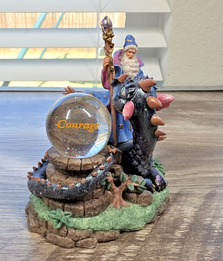 Vintage 1999 Enesco Dragon Dreams and Legends of Courage Figurine 678759 Rare