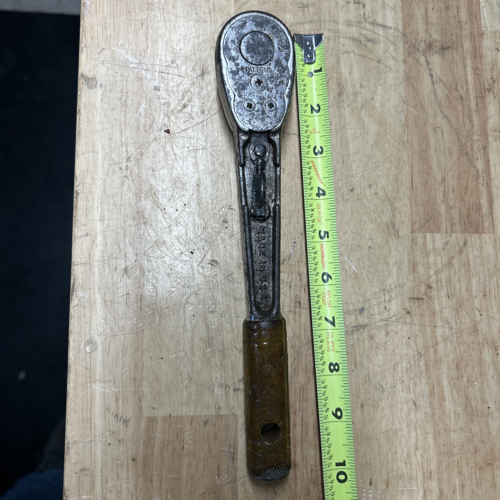 Vintage BE Craftsman working ratchet amber handle 1/2 inch drive