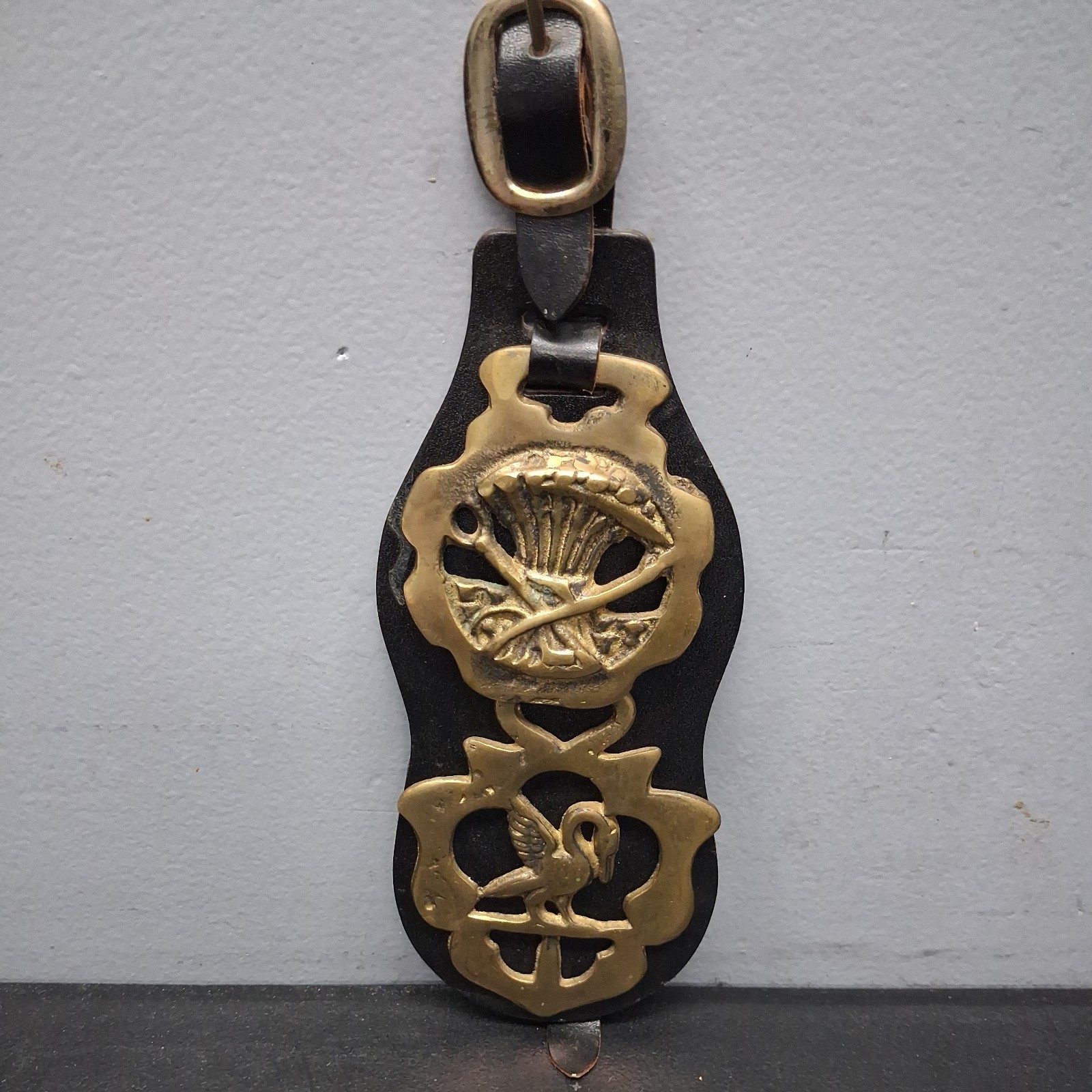 Horse Brass Leather Strap Antique From England TWO   Horse Brasses 10\