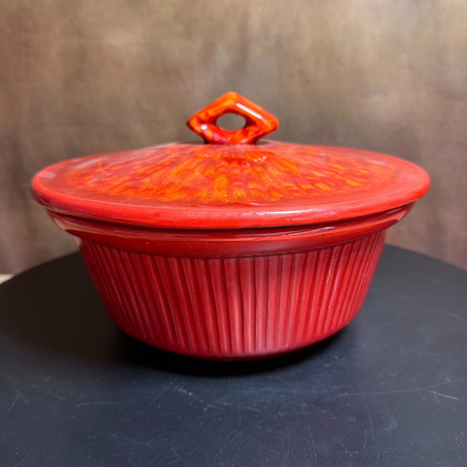 Vintage Casserole Crock With Lid - USA POTTERY Glazed - 9.5\