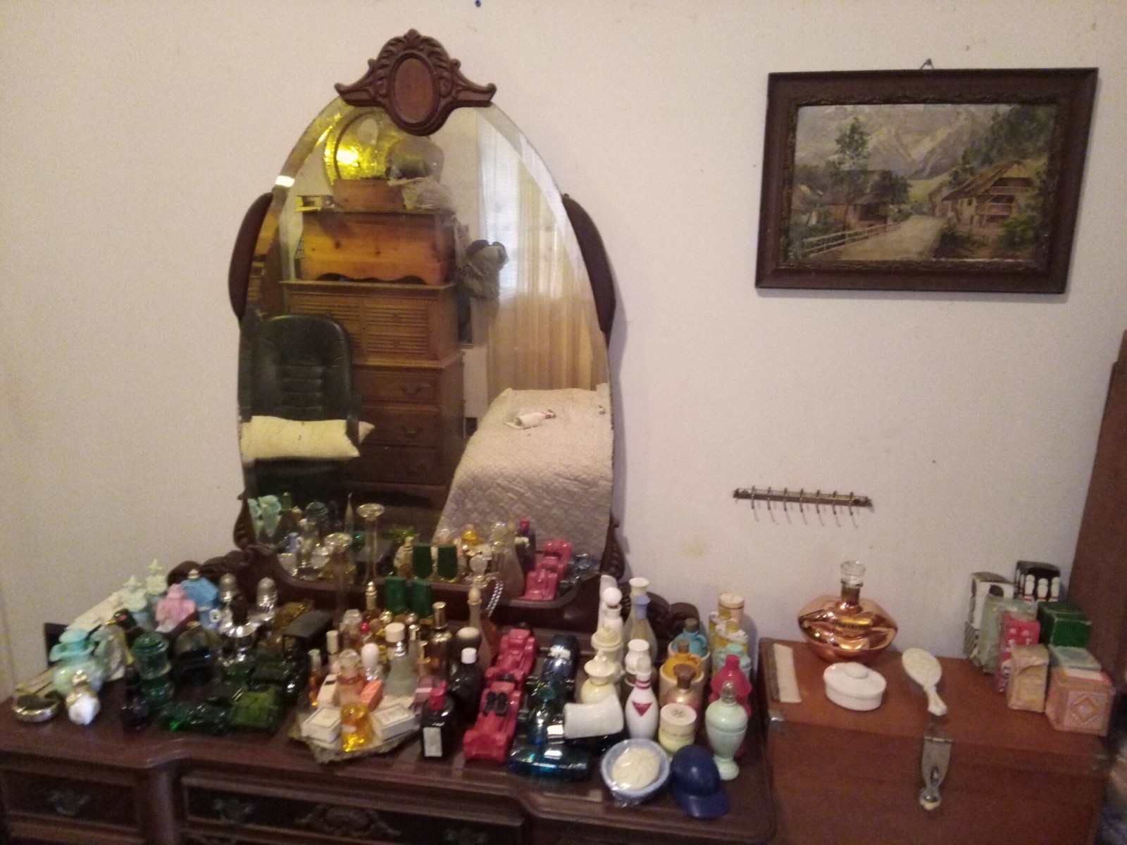 Avon Decorative Collectibles California Co. Perfume Decanters Collection of 107 Avon Decorative Collectibles California Co. Perfume Decanters Collection of 107