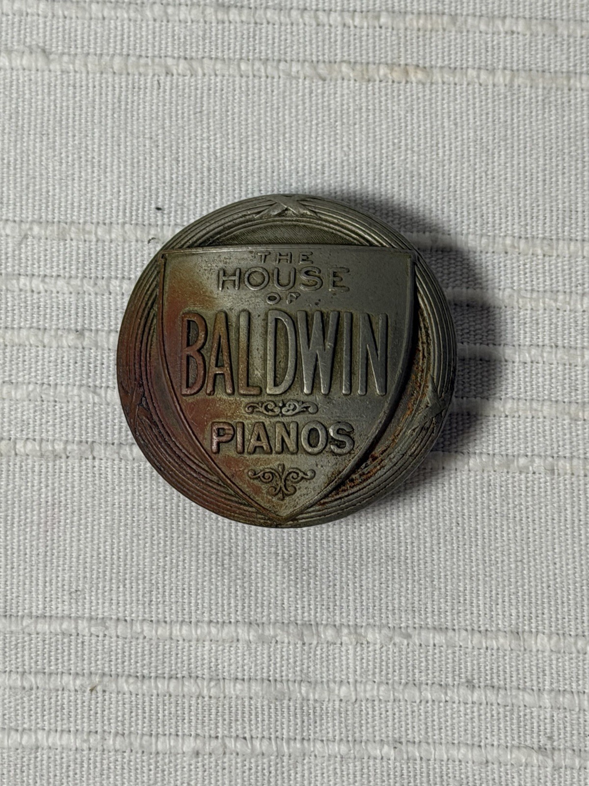 Vintage The House of Baldwin Pianos advertising button badge