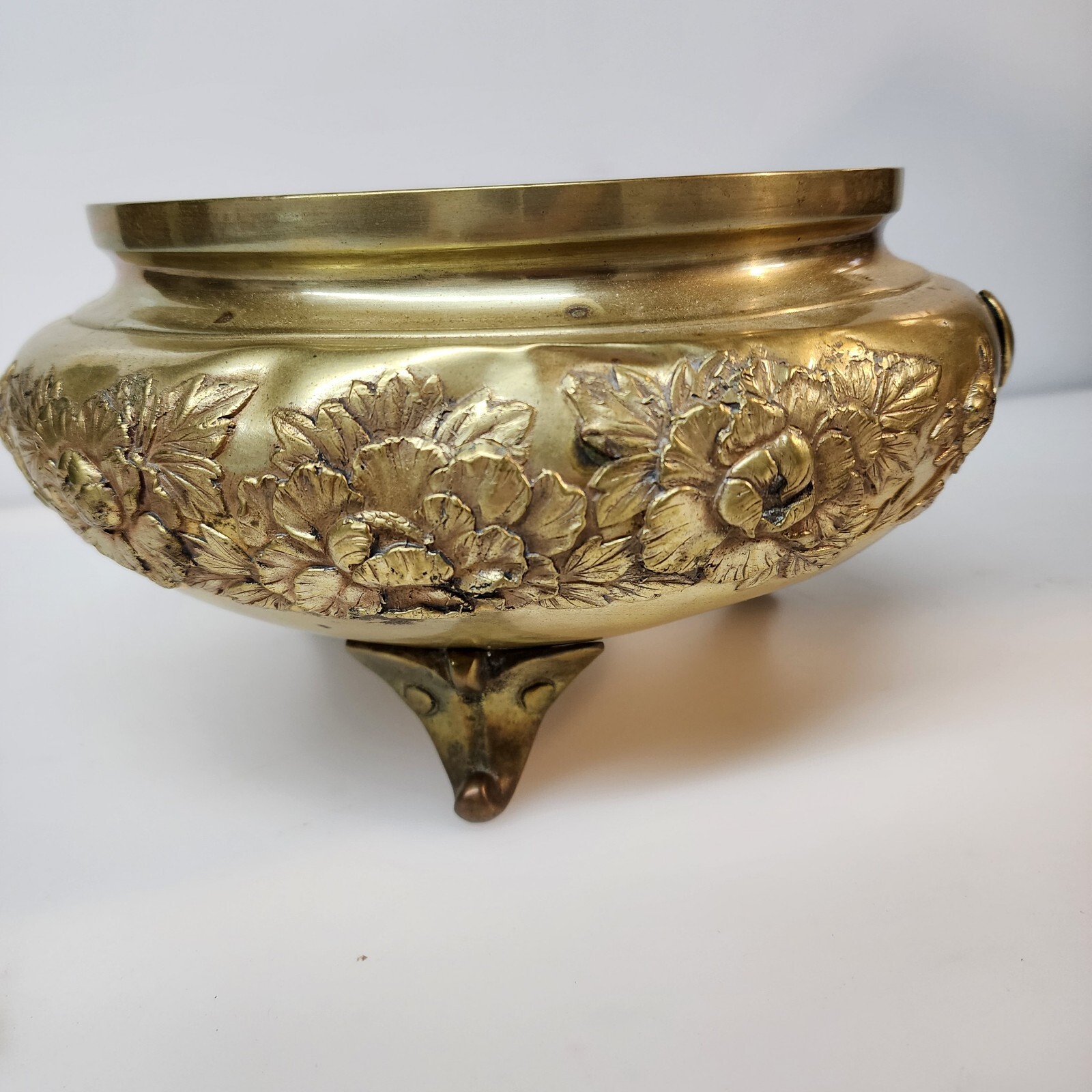 Antique Jardiniere Brass Planter Floral Butterfly Theme Centerpiece Footed 8.5\