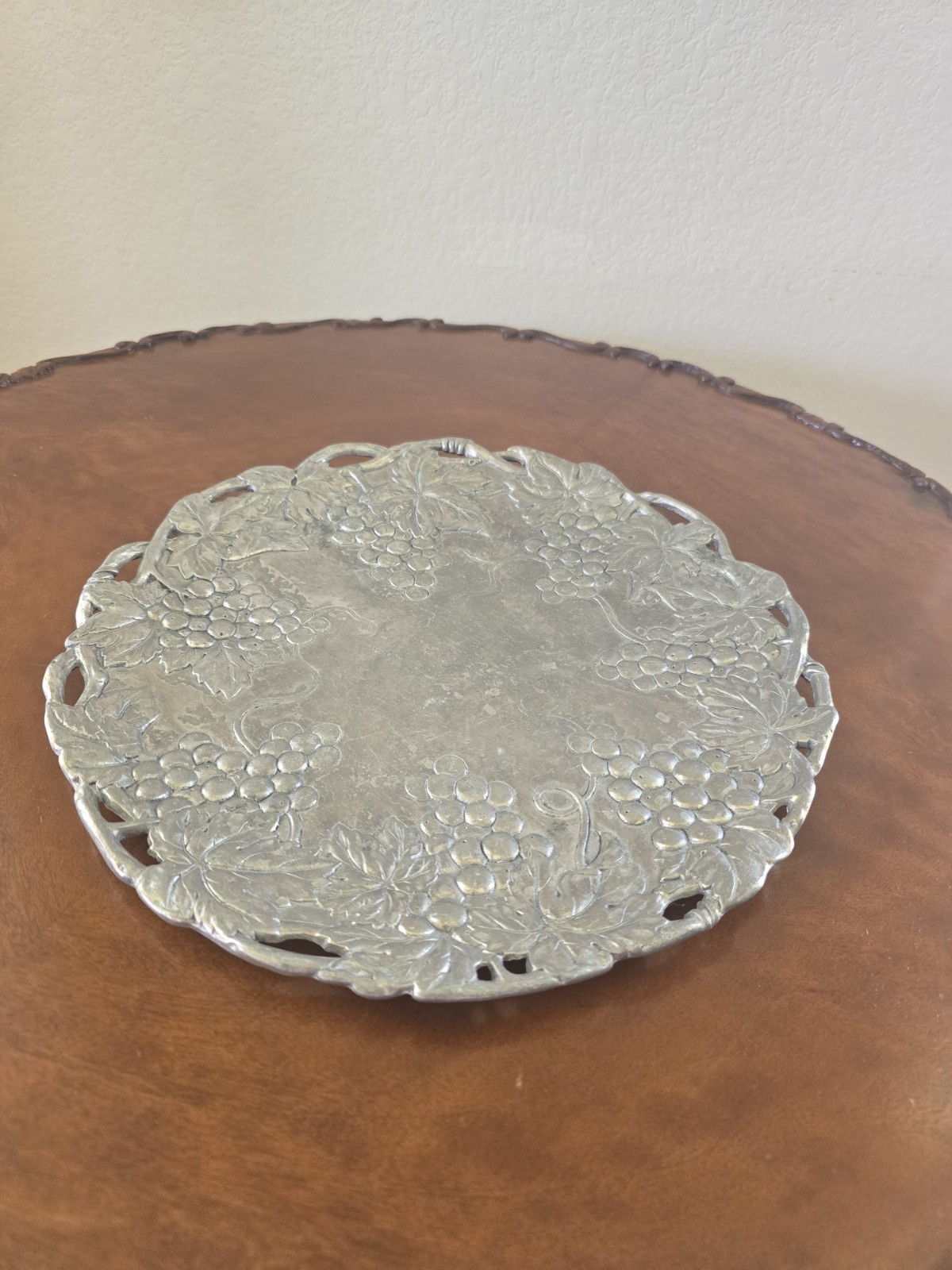Vintage Arthur Court Grapevine Orchard Design Aluminum 12 Vintage Arthur Court Grapevine Orchard Design Aluminum 12
