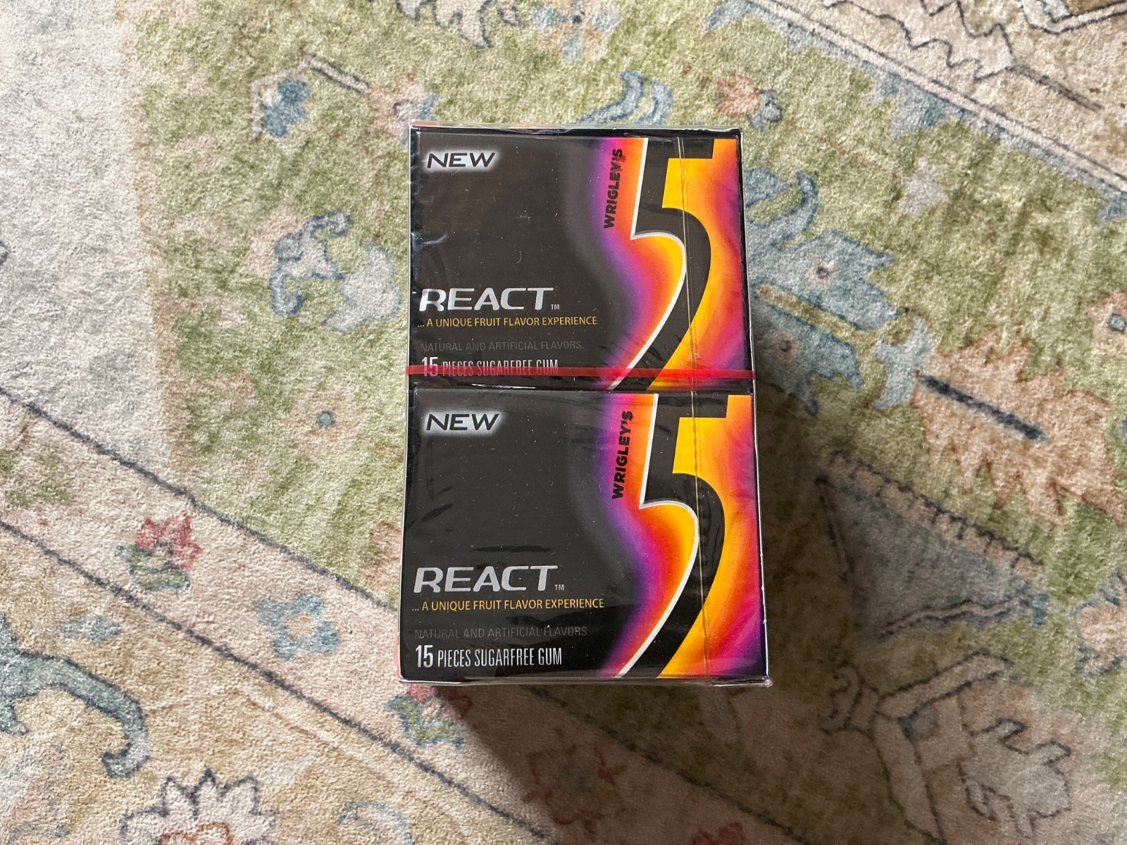 (12)Wrigley's 5 React Fruit Flavor Sugarfree Gum Box SEALED candy container 2010