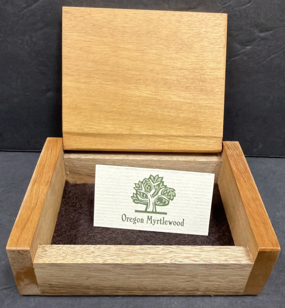 Oregon Myrtlewood Trinket Box W/Hinged Lid New