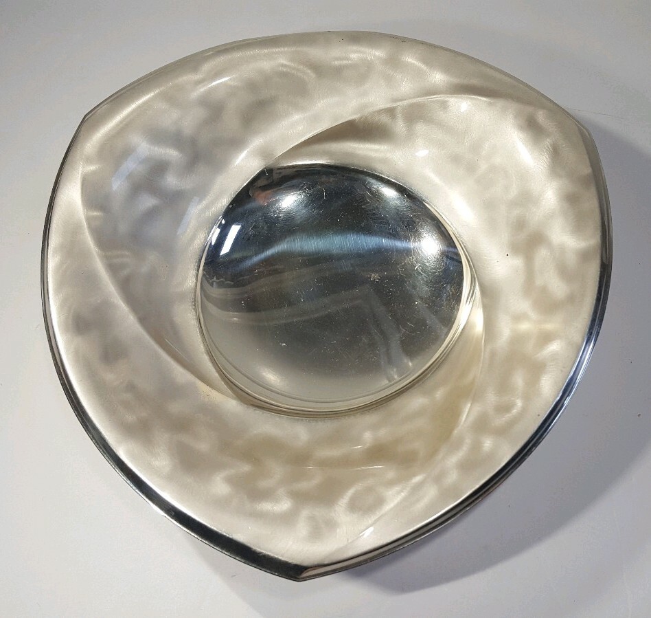 BEAUTIFUL WMF IKORA GERMANY SILVERPLATE FOOTED BOWL, 10 3/4\