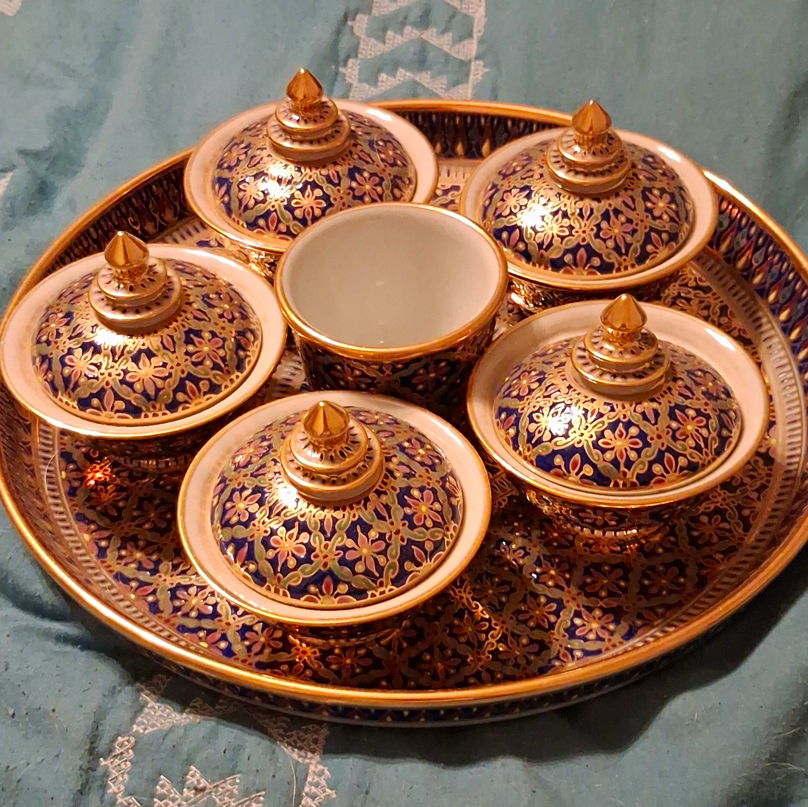 Thai Benjarong Ceramic Tray Set w/ 5 oz 5 Lidded Bowls (6)