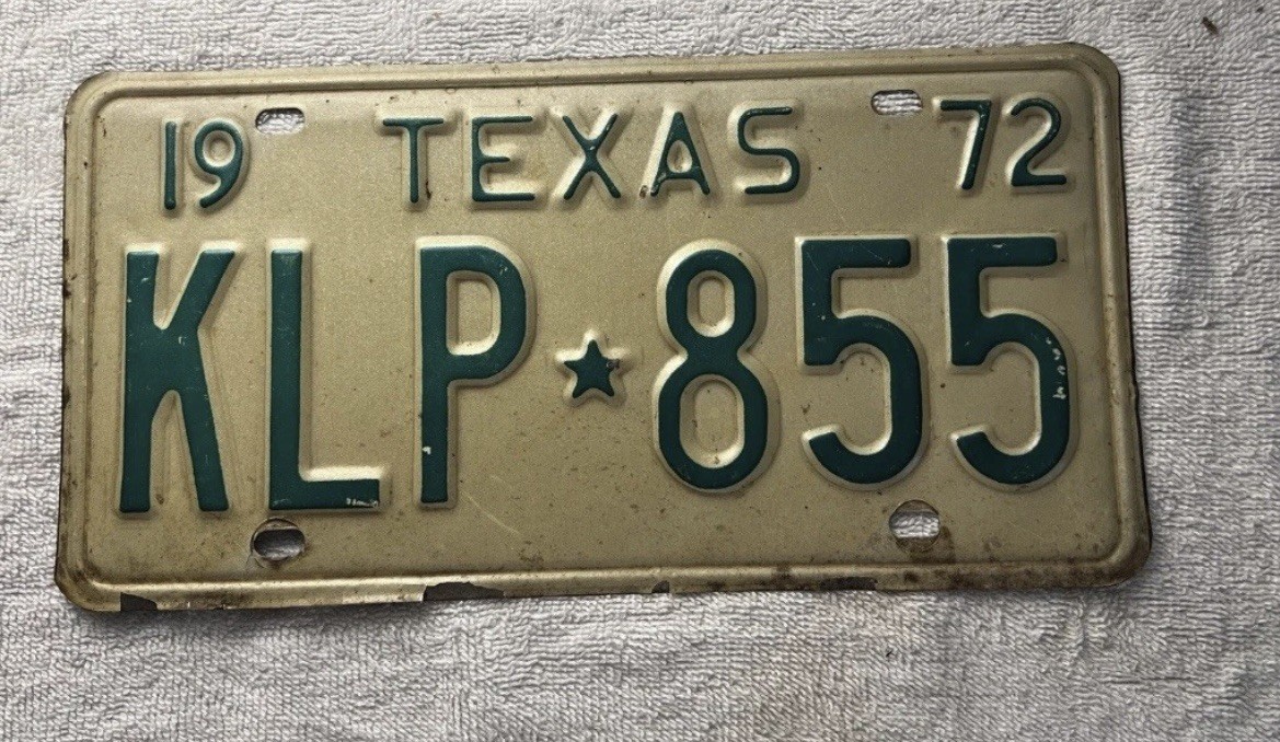 1972 Texas License Plates  Garage Decor / Collectible 