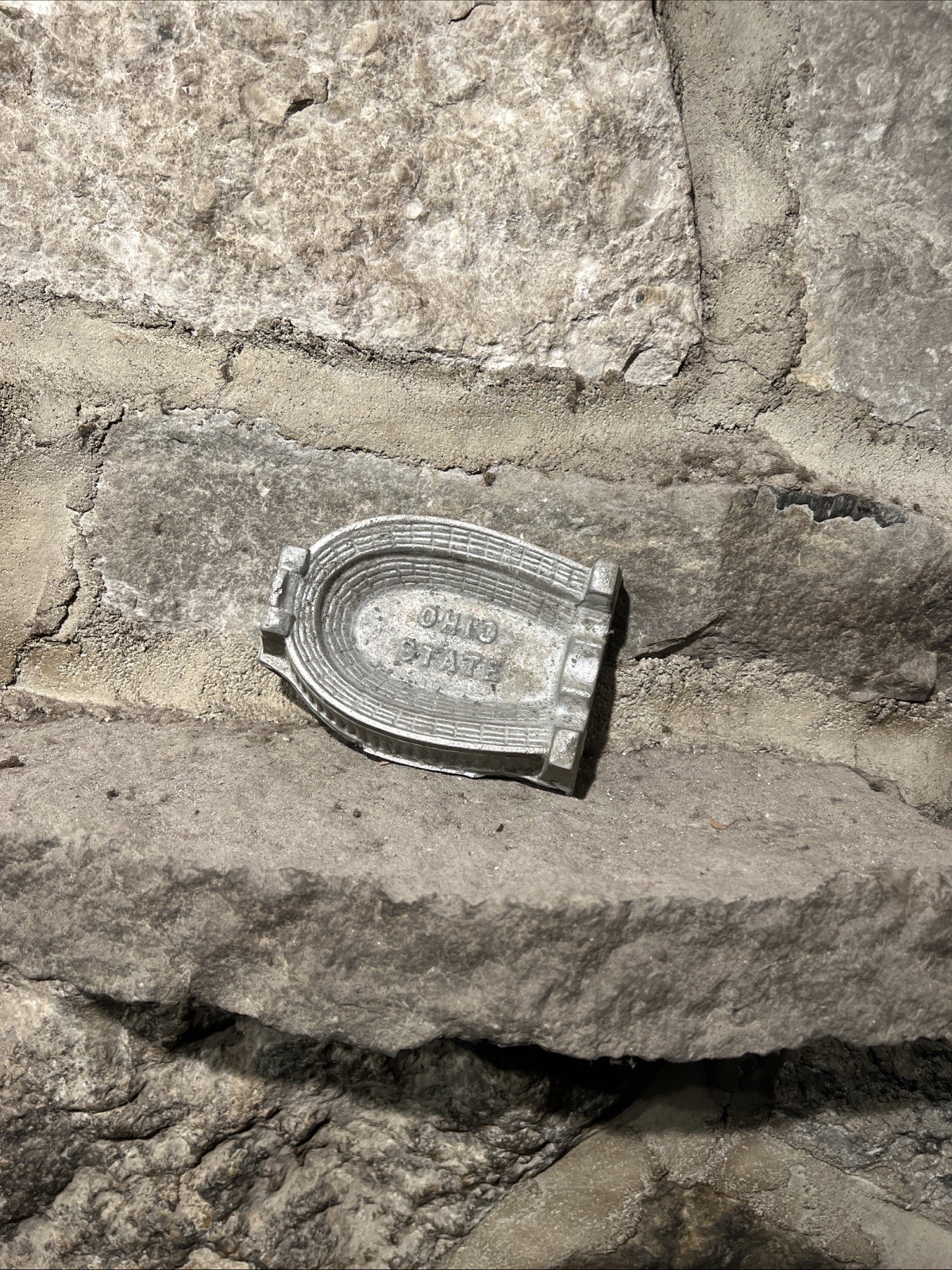 OHIO STATE Miniature Stadium Ashtray (Stadium Souvenir)