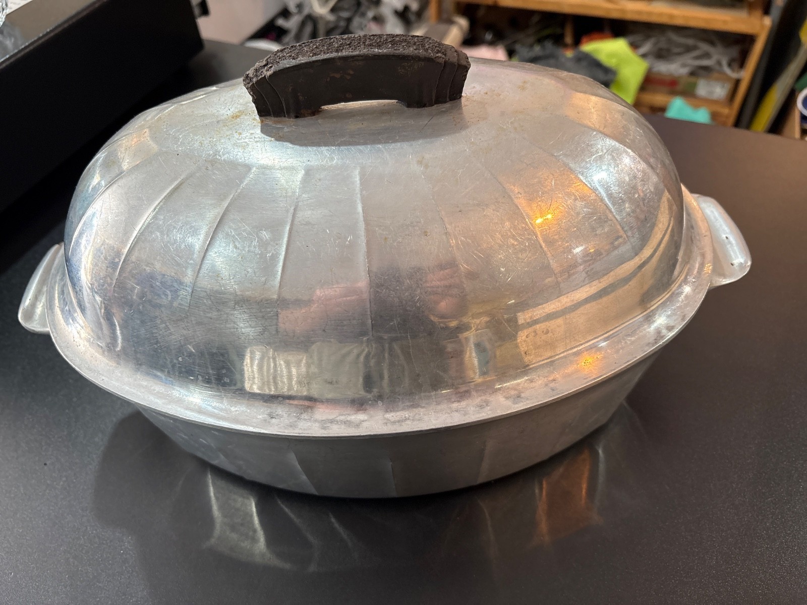 HOUSEHOLD INSTITUTE ~ Vintage MCM Aluminum Oval ROASTER w/Domed Lid (5 Qt.)
