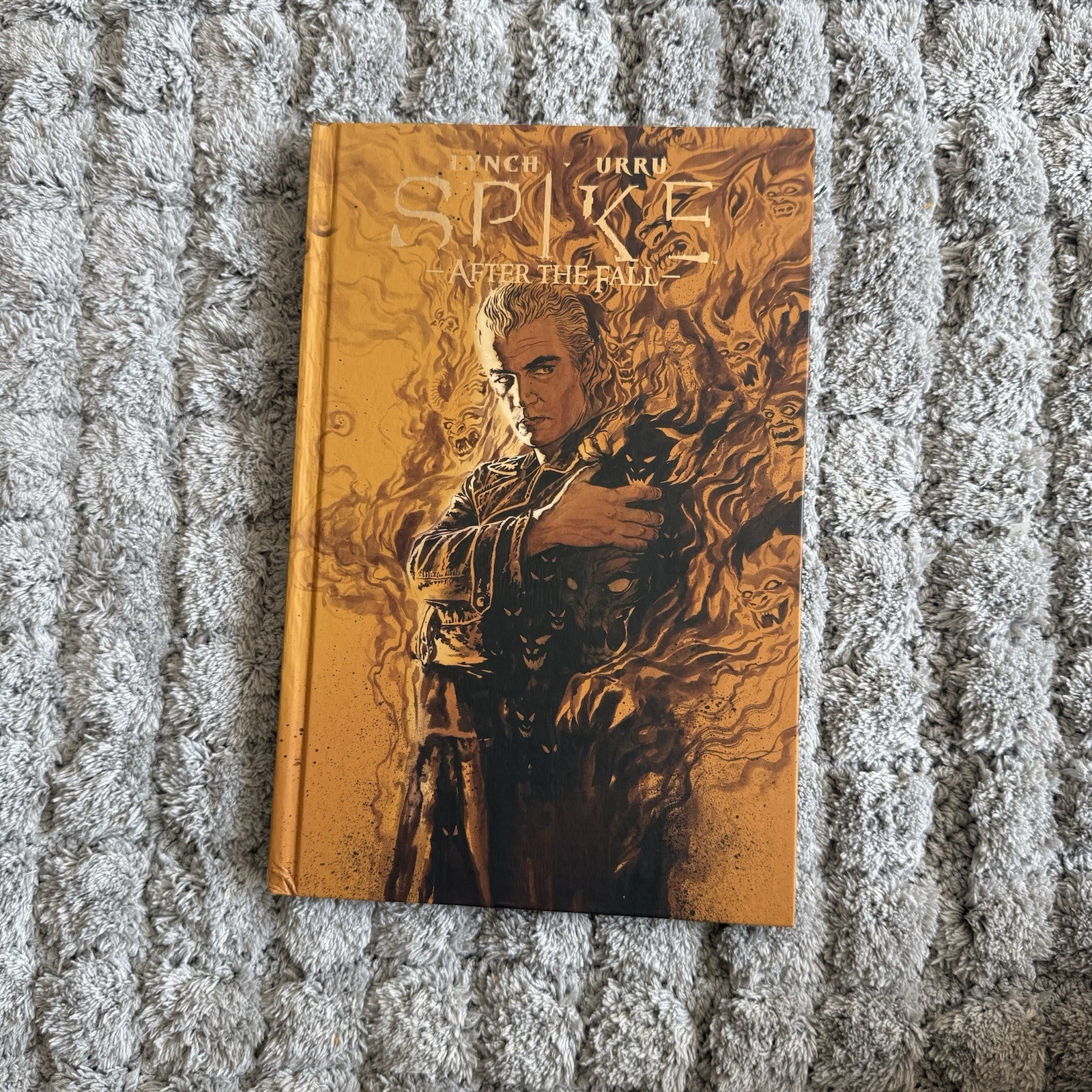 Spike : After the Fall, HC, 2009, IDW Comics Spike : After the Fall, HC, 2009, IDW Comics