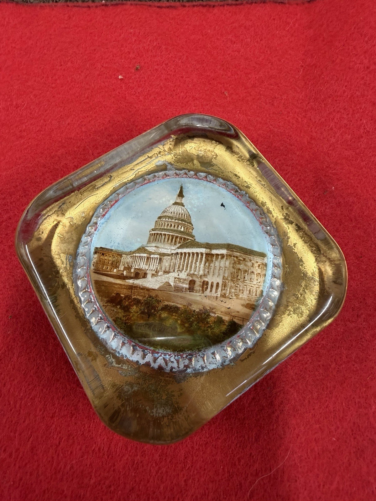 Vintage US Capital Washington DC Glass Paperweight 
