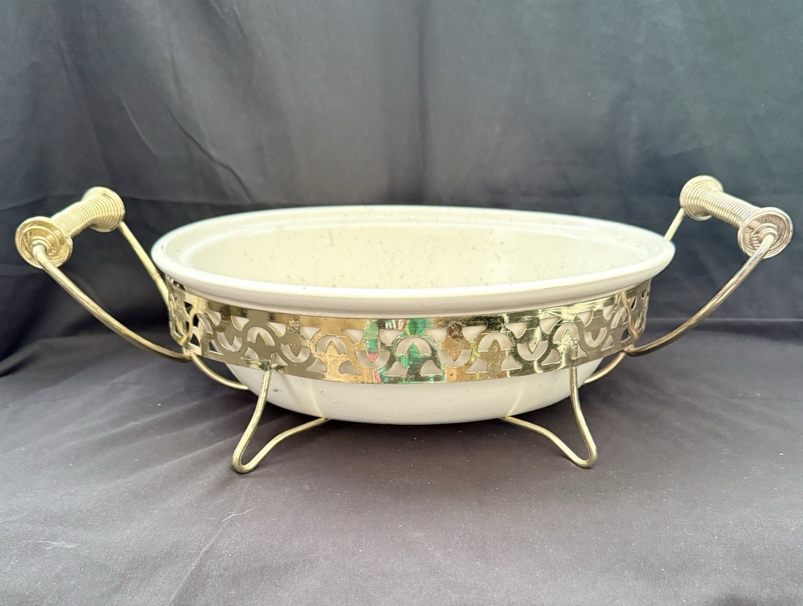 RARE Vintage Atomic MCM Miramar of CA Casserole Serving Dish & Brass Stand 15” 
