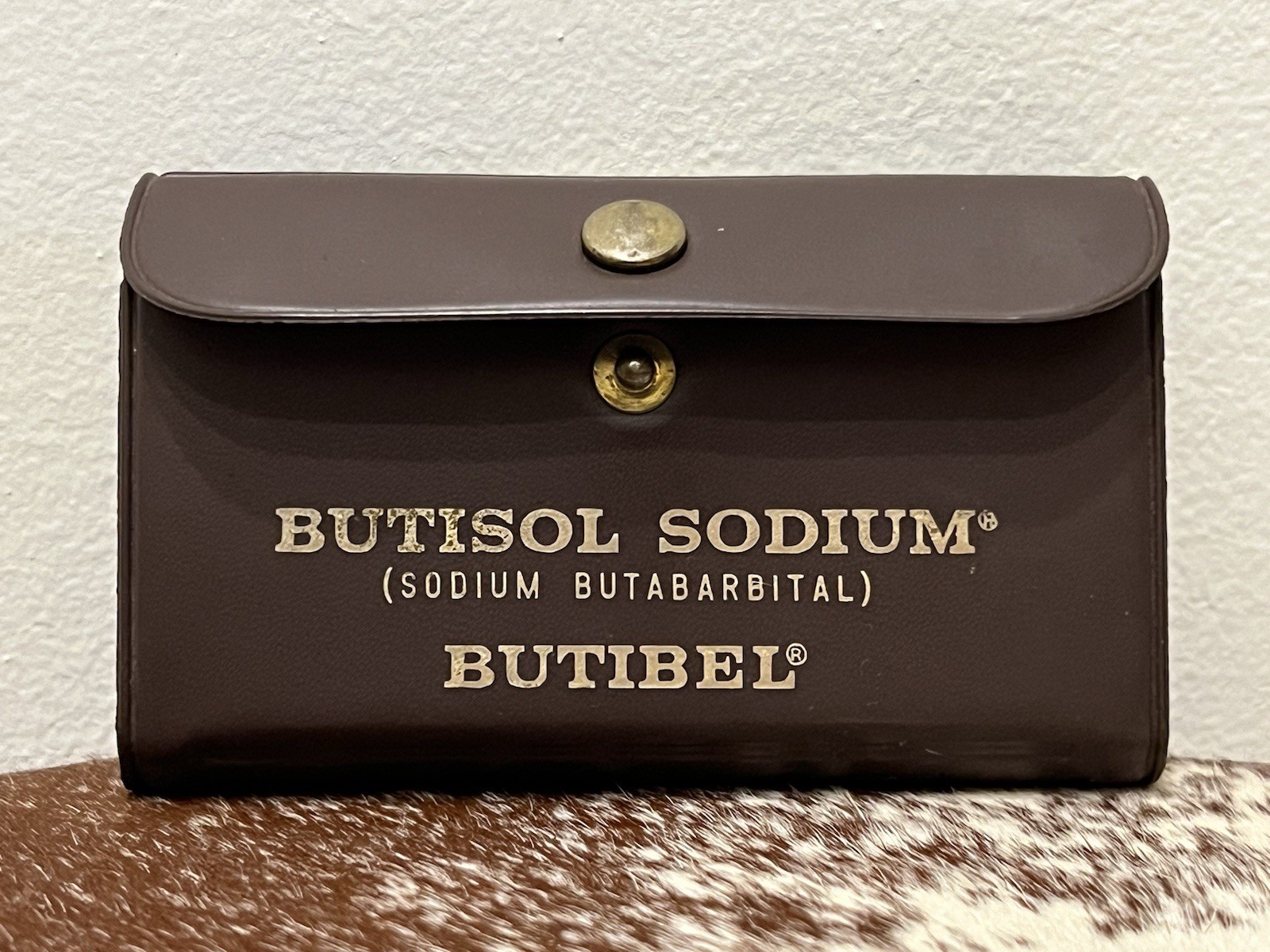 Vintage McNeil Butisol Sodium & Butibel Sample Kit - Product Sampler Pouch Vintage McNeil Butisol Sodium & Butibel Sample Kit - Product Sampler Pouch