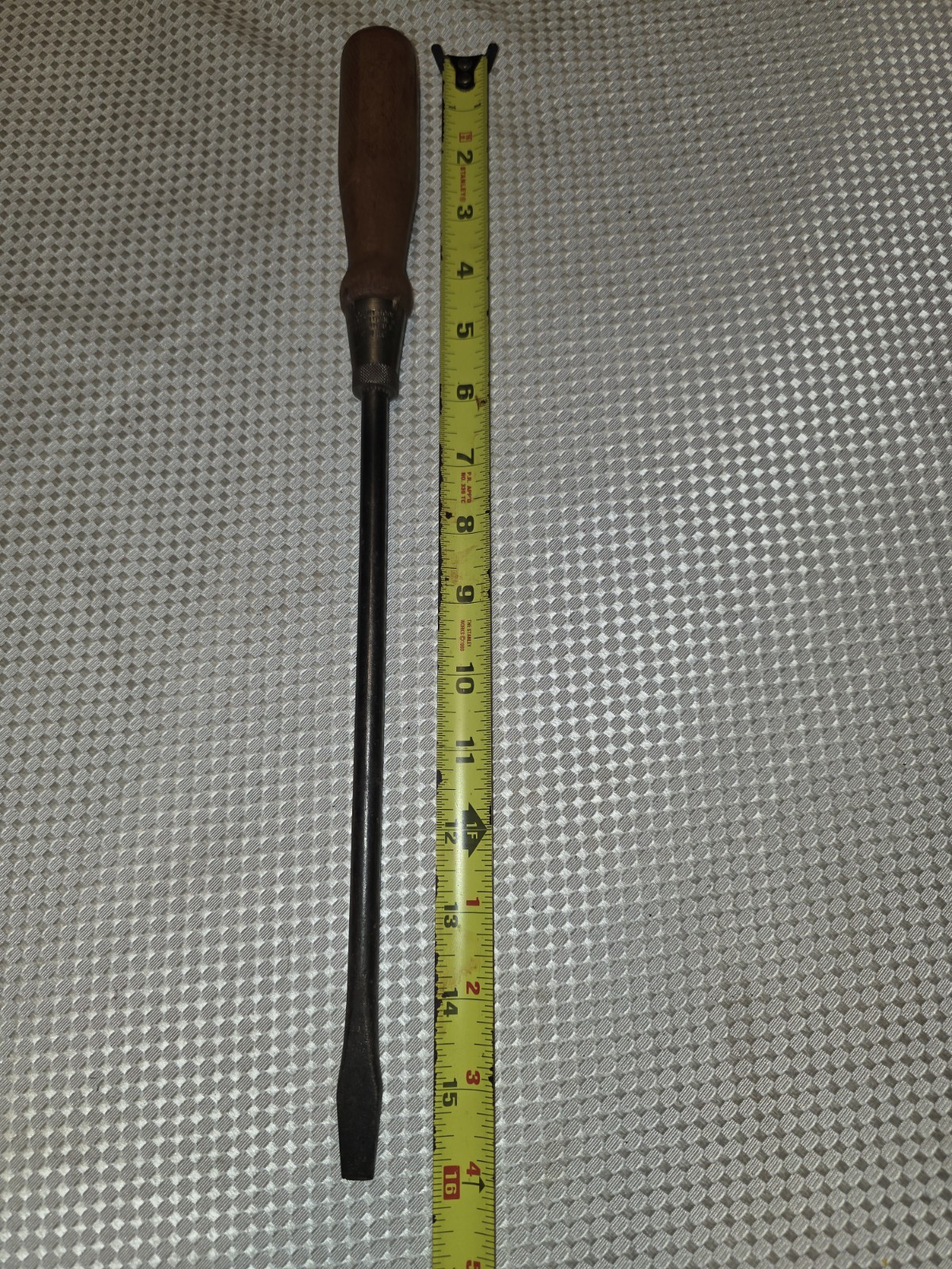 CRESCENT TOOL Co. K410  Flat Screwdriver Wood Handle Made in USA Vintage