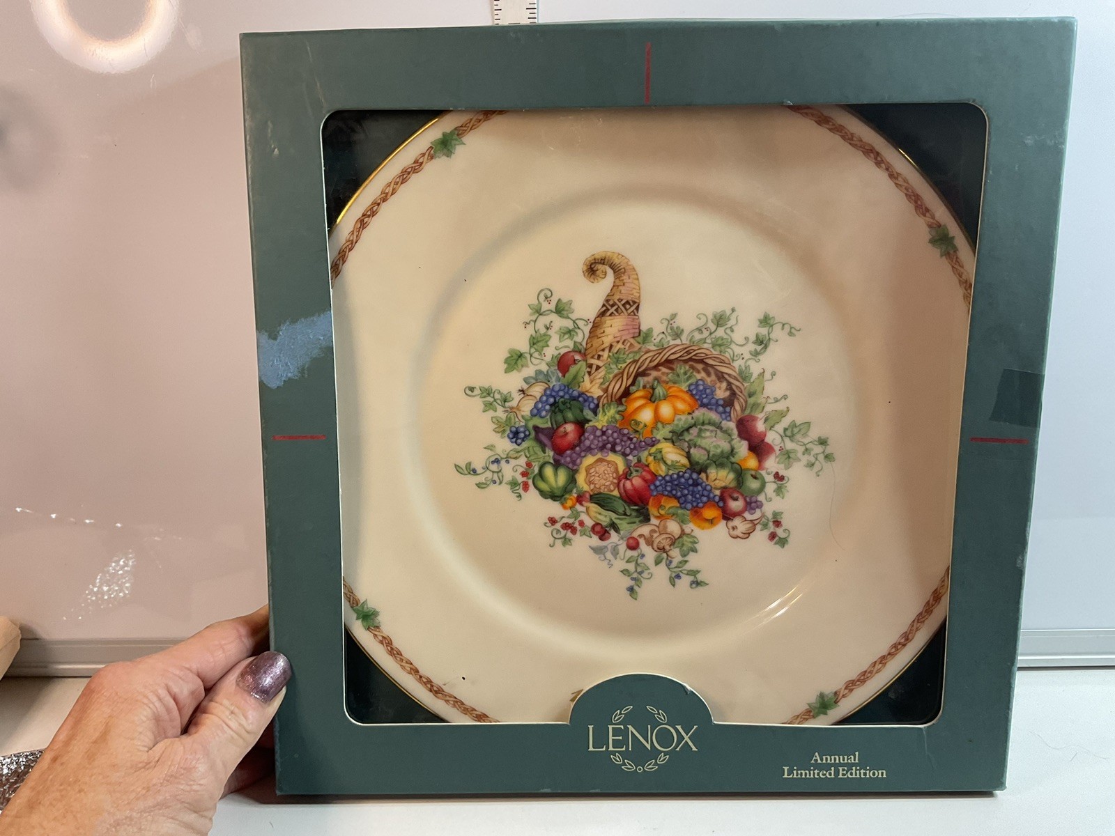 Lenox 1995 Americas Bounty Thnksgiving Plate IOB 