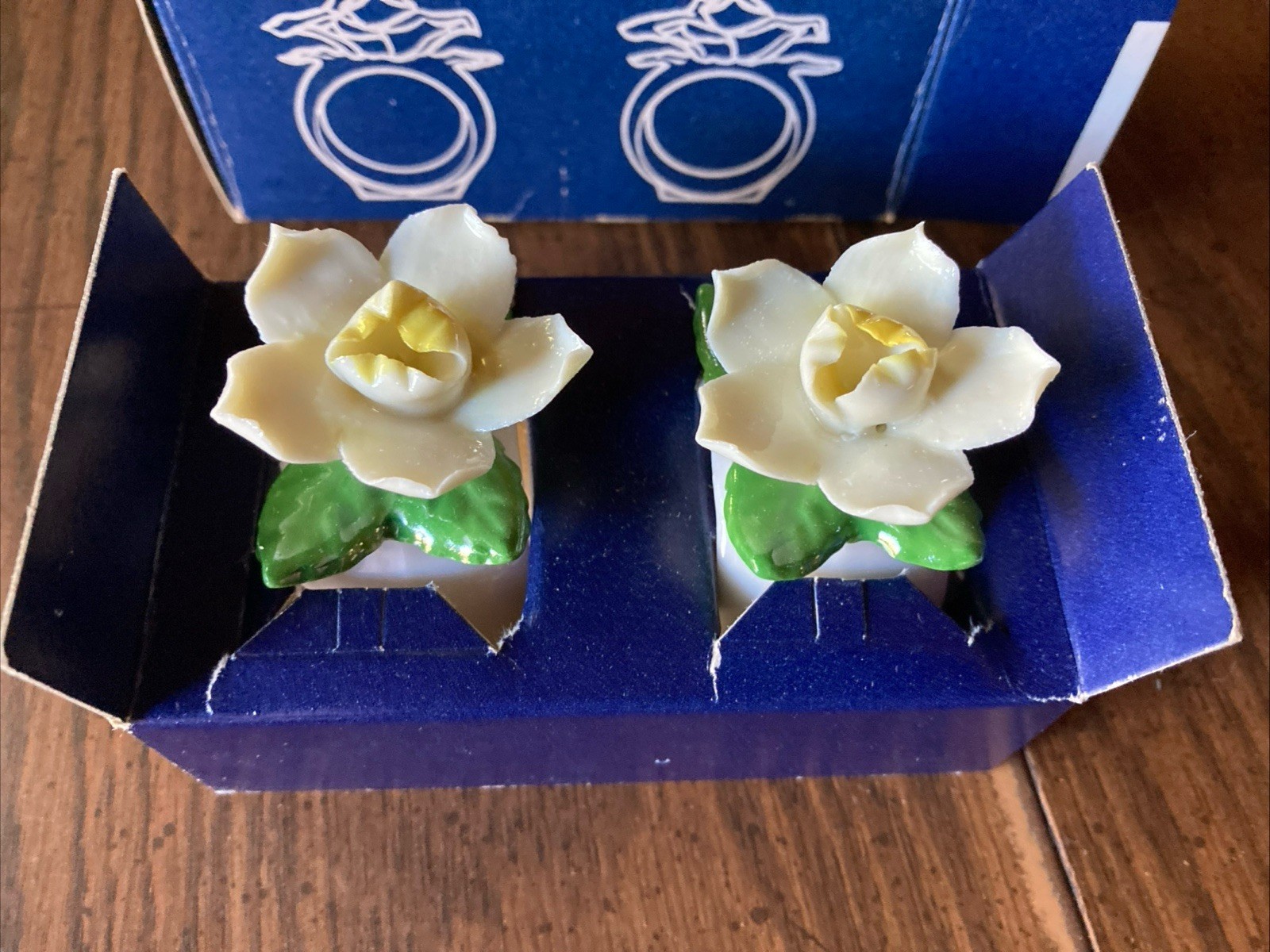 Vtg Fine China Gardenia Floral Napkin Rings X2 New In Box