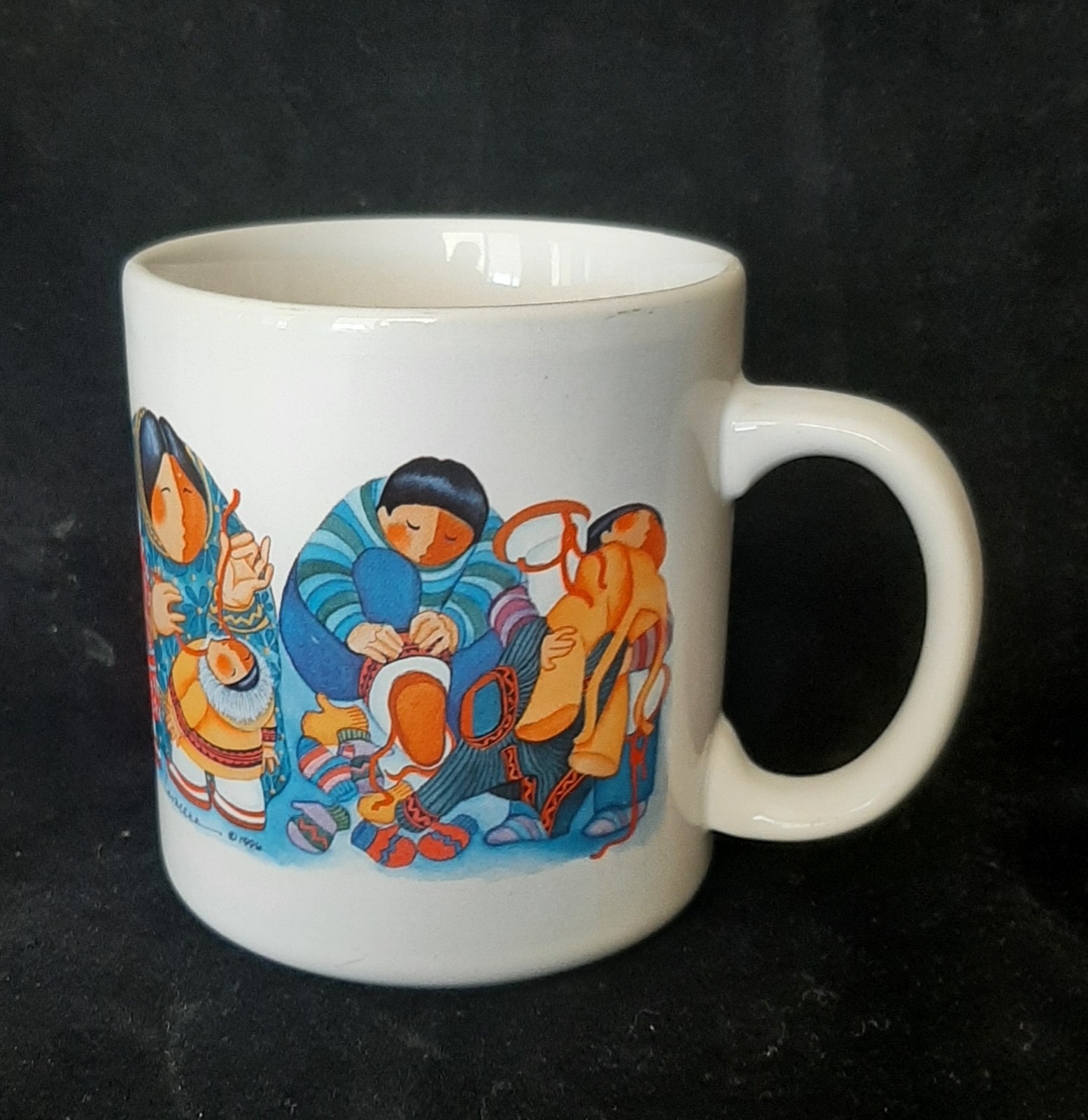 1994 Barbara Lavallee Alaska Inuit Arctic Circle 10oz Mug 1994 Barbara Lavallee Alaska Inuit Arctic Circle 10oz Mug