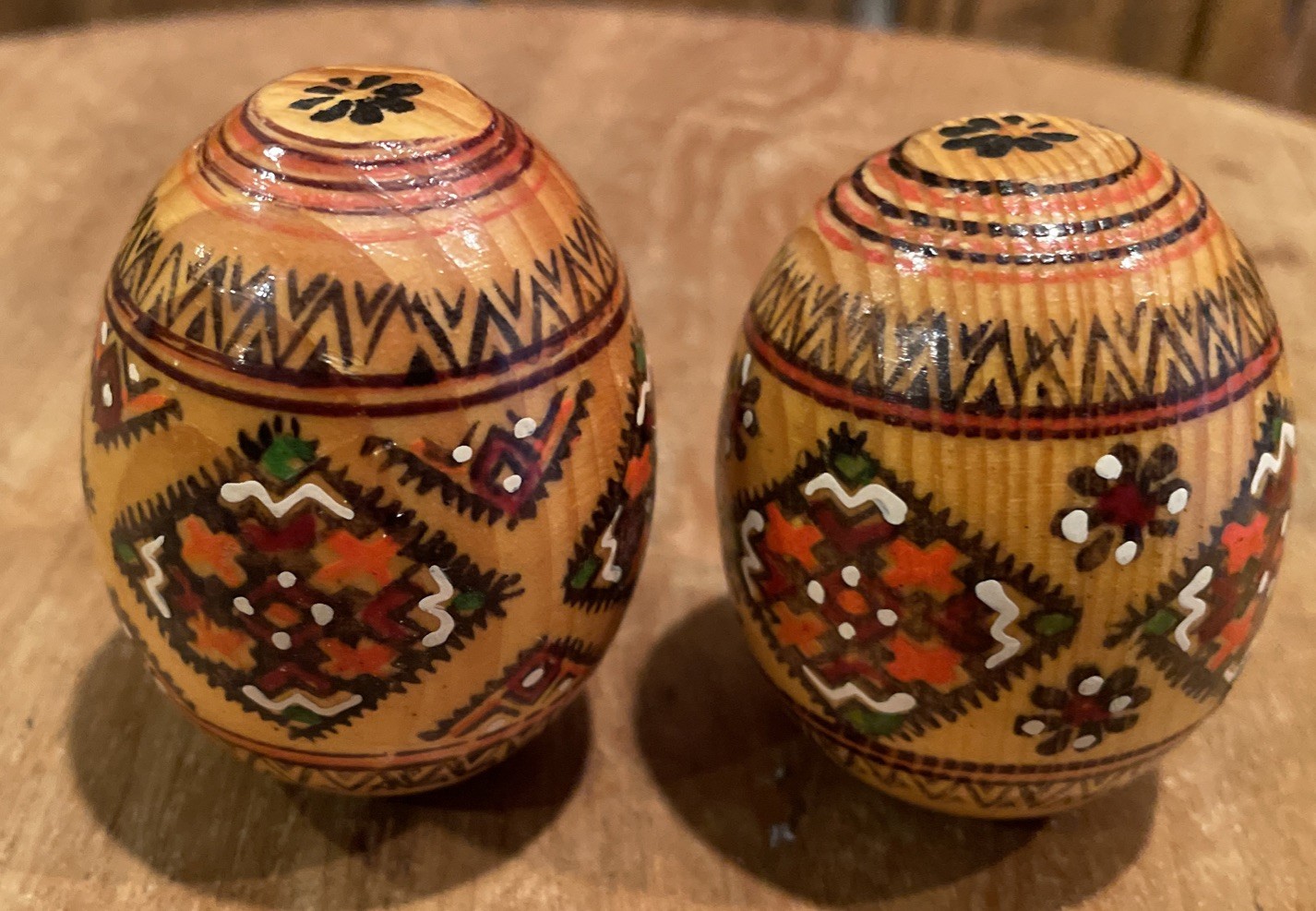 2 Vintage Petrykivka Hand-Painted Ukrainian Pysanka Wooden Easter Egg Multicolor