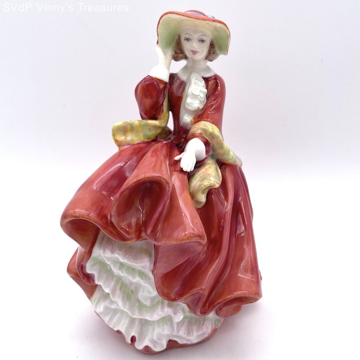 Royal Doulton Top O\' The Hill HN 1834 Figurine Hand Decorated Bone China England