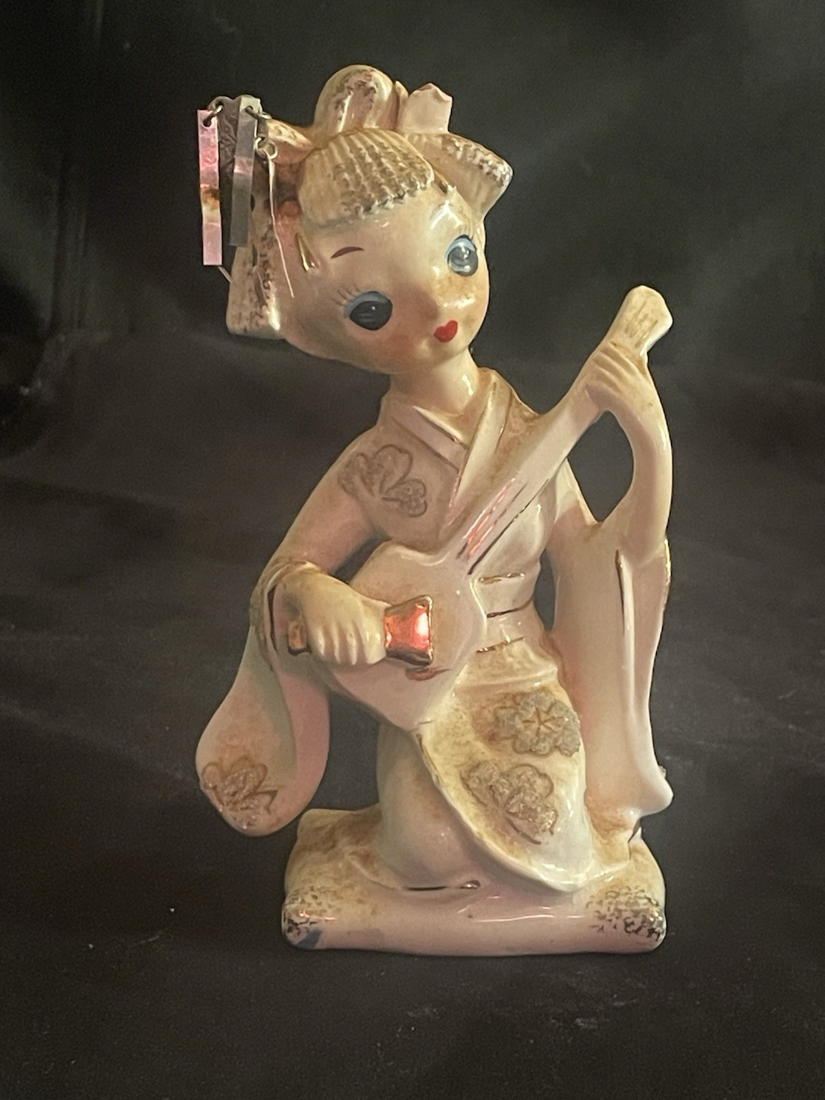 Vintage Ucagco Japan Ceramic Geisha Figurine Playing Shamisen Lute 1950s Big Eye Vintage Ucagco Japan Ceramic Geisha Figurine Playing Shamisen Lute 1950s Big Eye